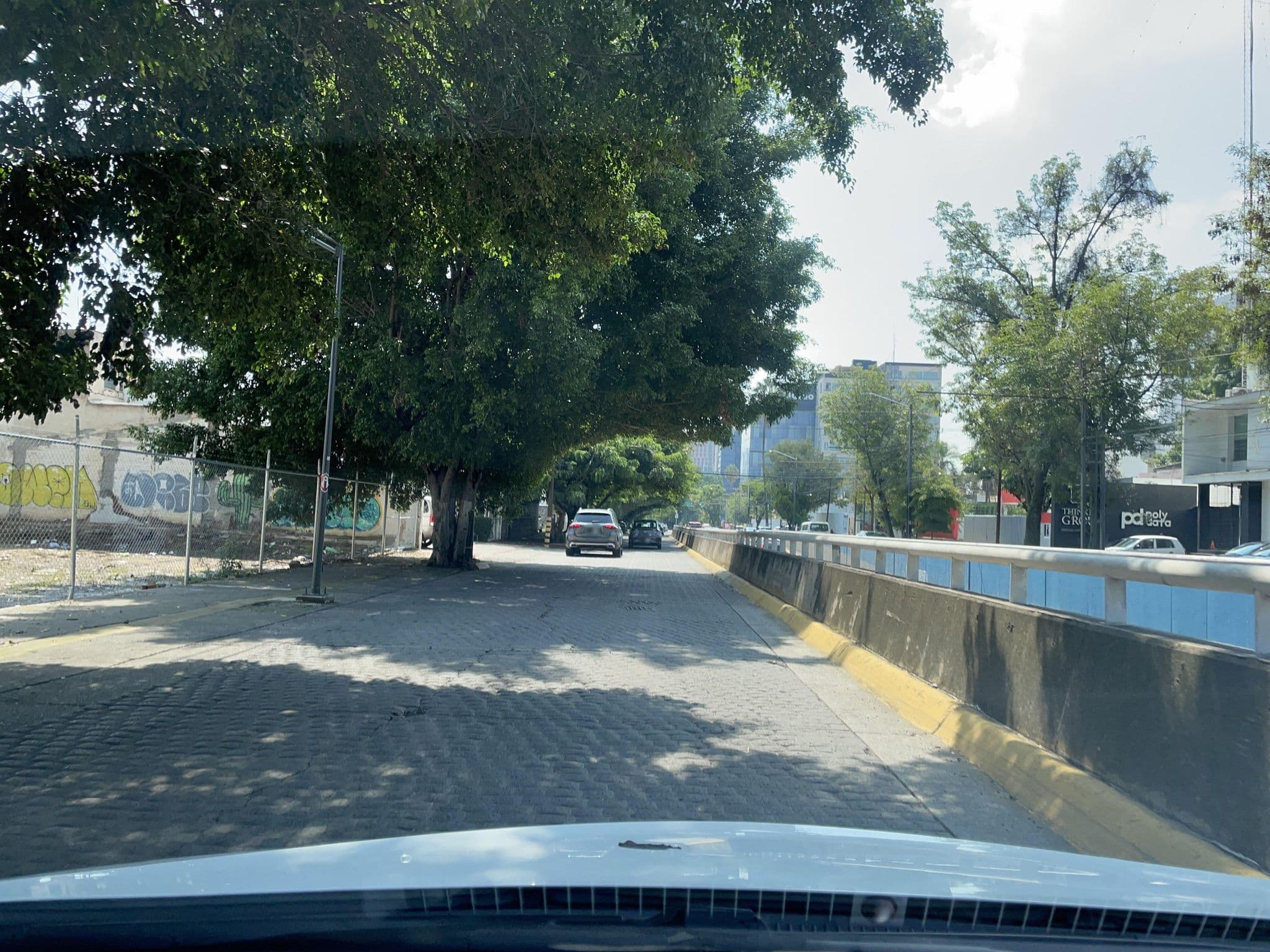 Street view near Hotel Sierra Manzanillo, Guadalajara — © DanielRguez14 (CC BY-SA · Mapillary)