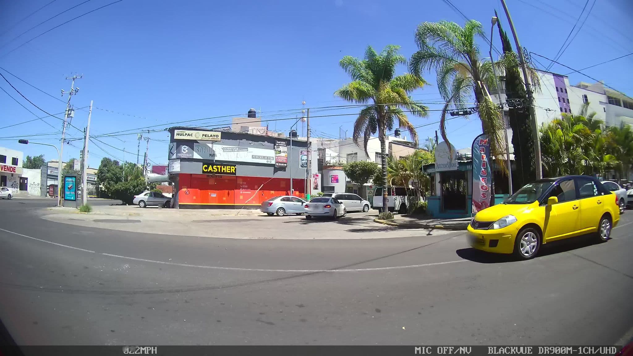 Street view near Everyday Is Like Sunday, Guadalajara — © kaart_1 (CC BY-SA · Mapillary)