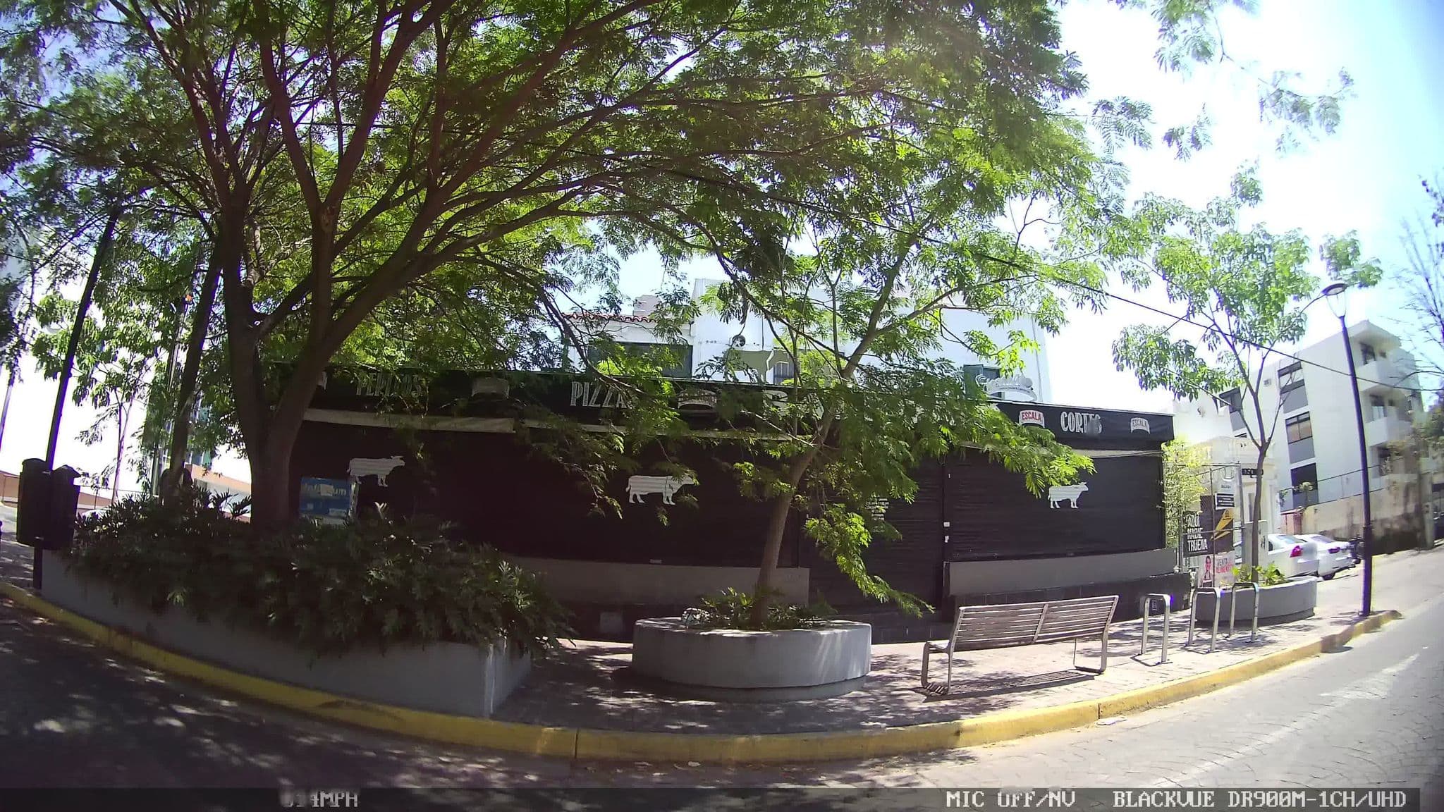 Street view near LA FE Hotel and Arts, Guadalajara — © kaart_1 (CC BY-SA · Mapillary)