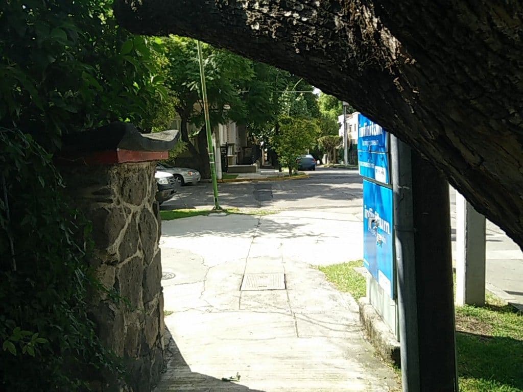 Street view near Hotel Boutique Villa Dragon, Guadalajara — © ccossio (CC BY-SA · Mapillary)
