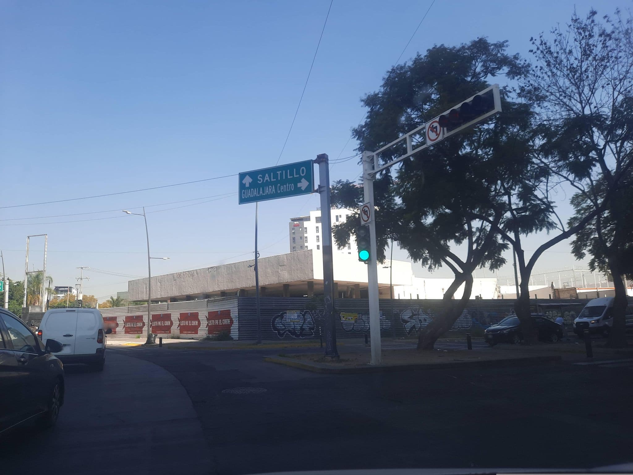 Street view near Hotel Oquinto Roma, Guadalajara — © darkneoss (CC BY-SA · Mapillary)