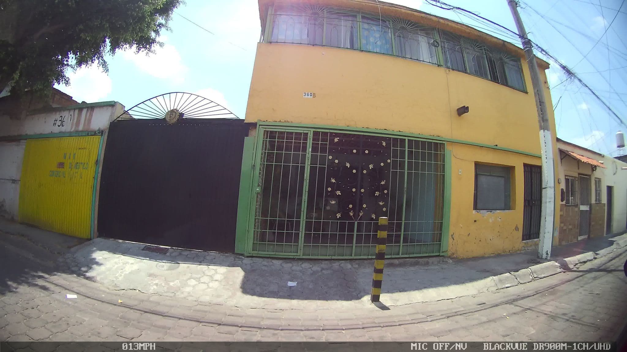 Street view near Hotel Internacional de Guadalajara, Zapopan — © kaart_1 (CC BY-SA · Mapillary)