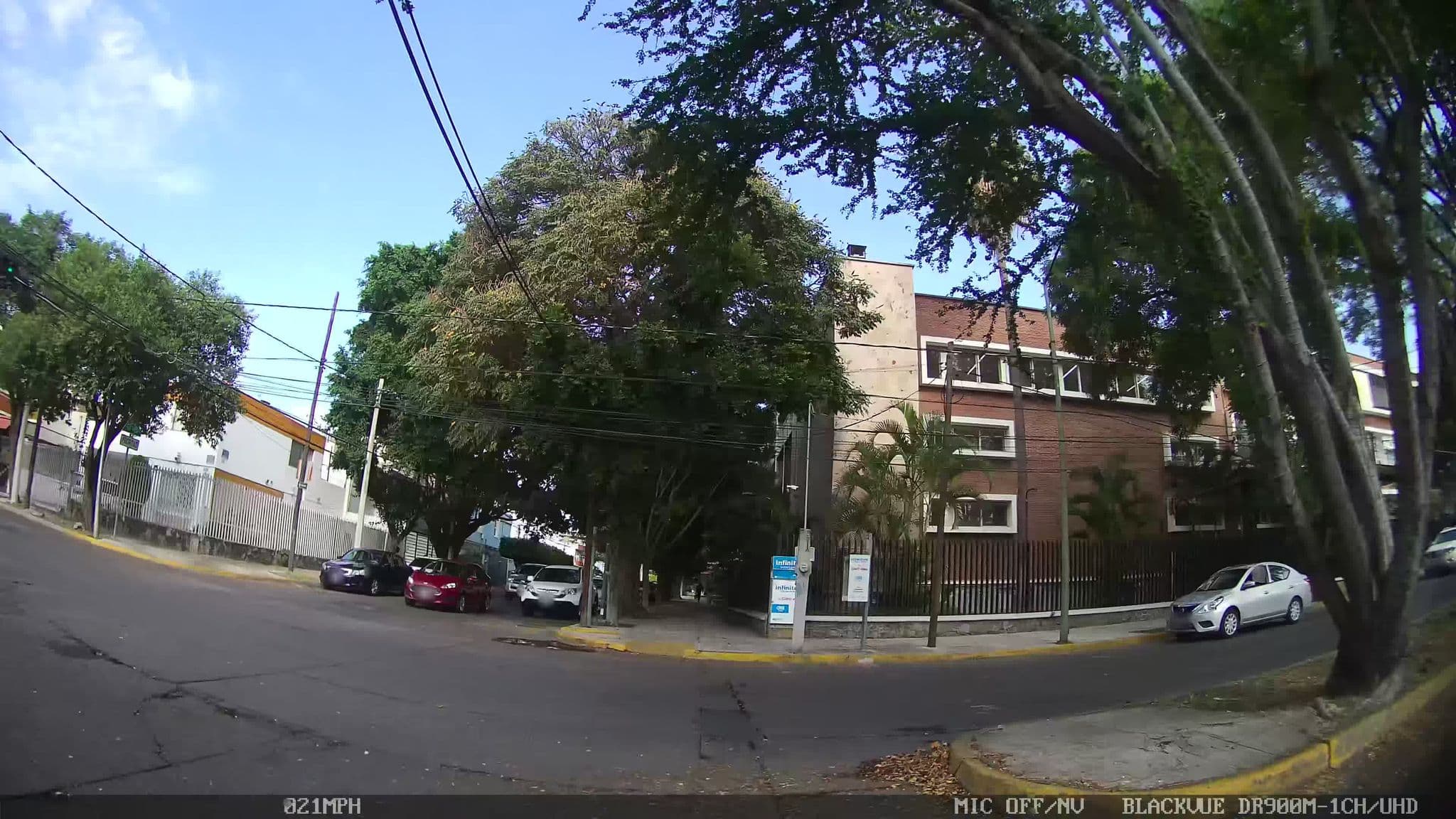 Street view near Penilla Rodriguez Yajaira Jocelyn, Guadalajara — © kaart_1 (CC BY-SA · Mapillary)