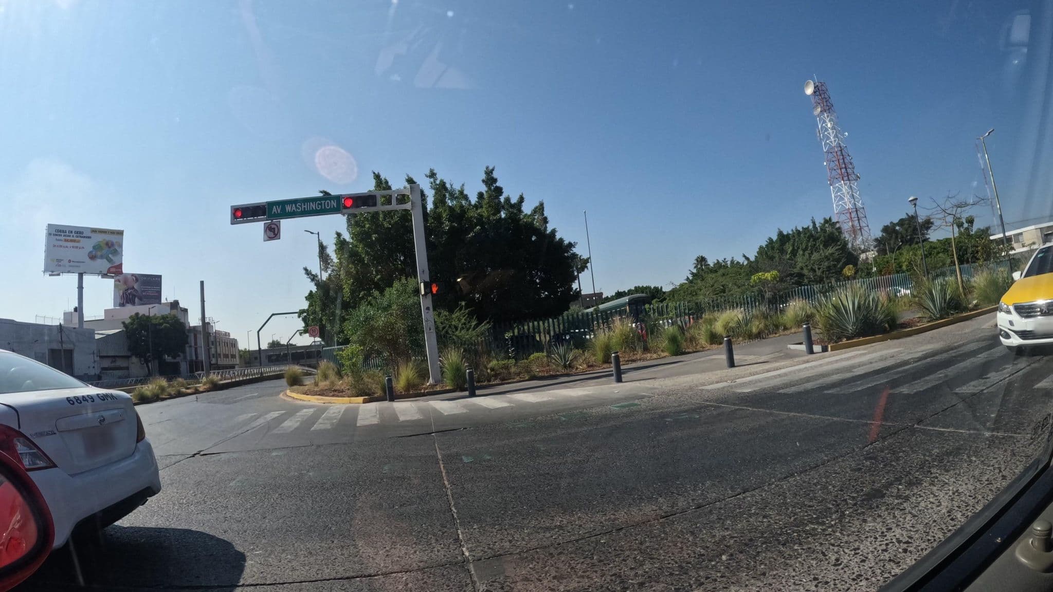 Street view near Canedo de Occidente, Guadalajara — © danielpc (CC BY-SA · Mapillary)