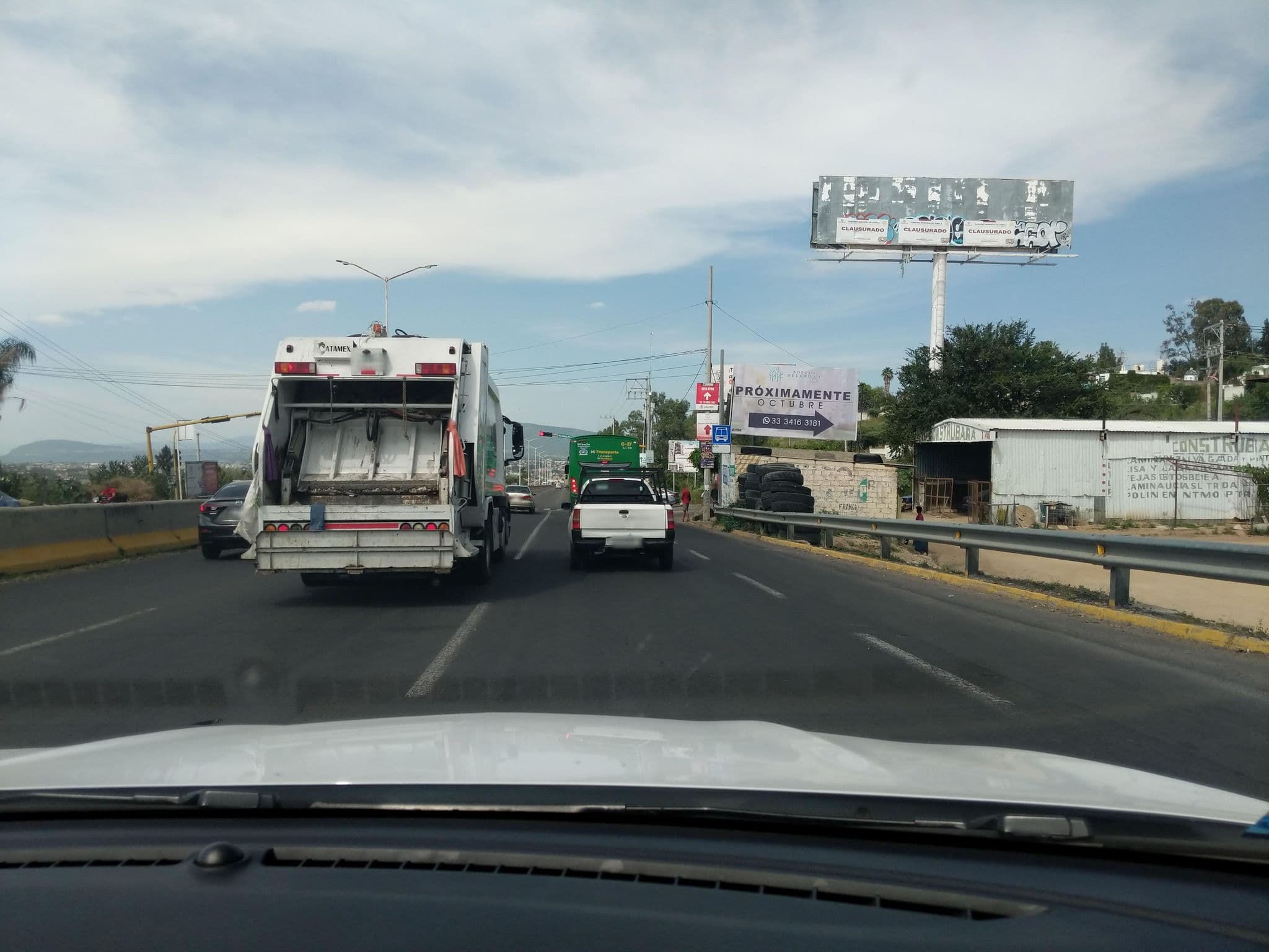 Street view near motel altavista, Tonalá — © mphathaway (CC BY-SA · Mapillary)