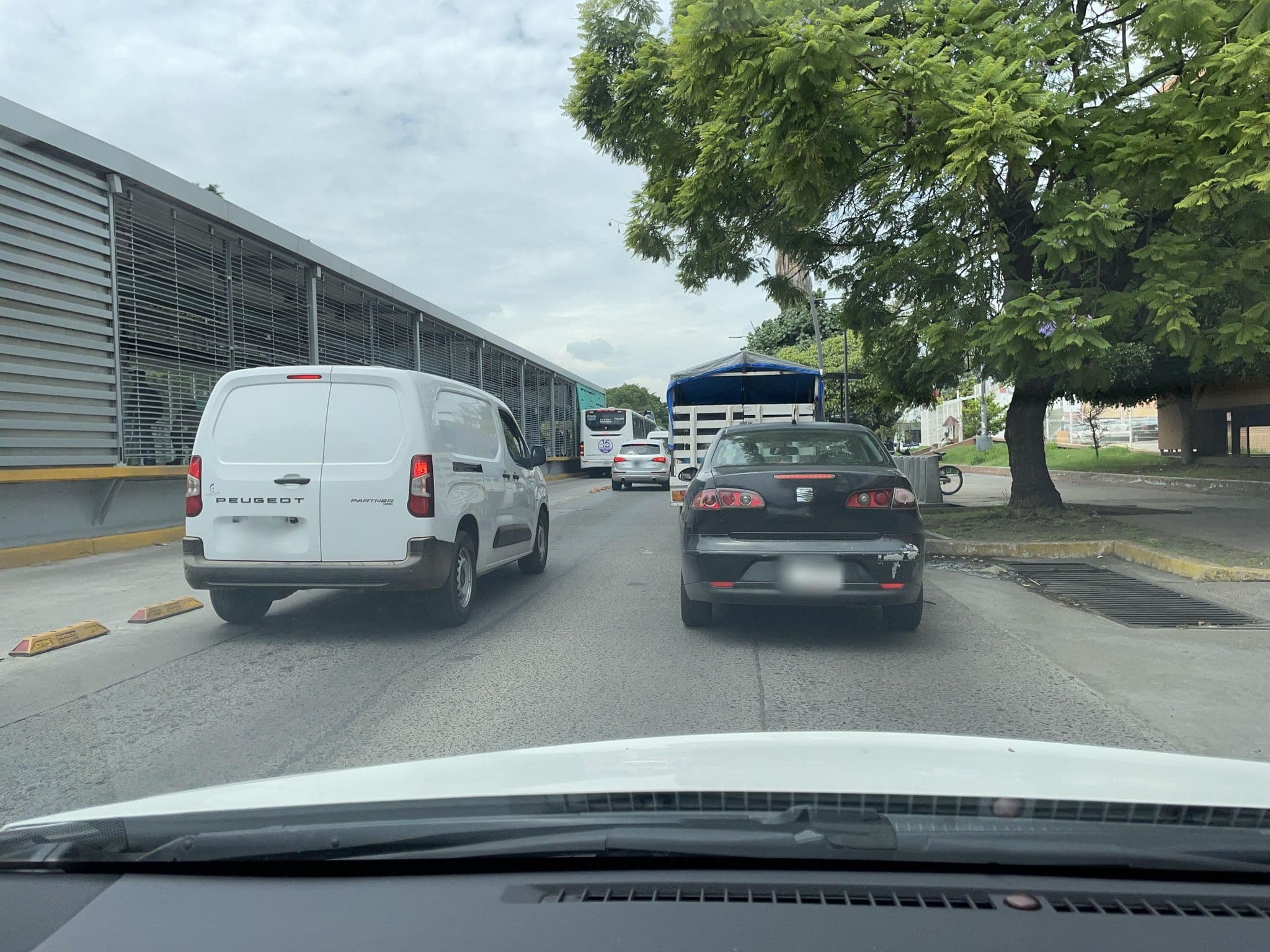 Street view near Hotel Costa Brava, Guadalajara — © DanielRguez14 (CC BY-SA · Mapillary)