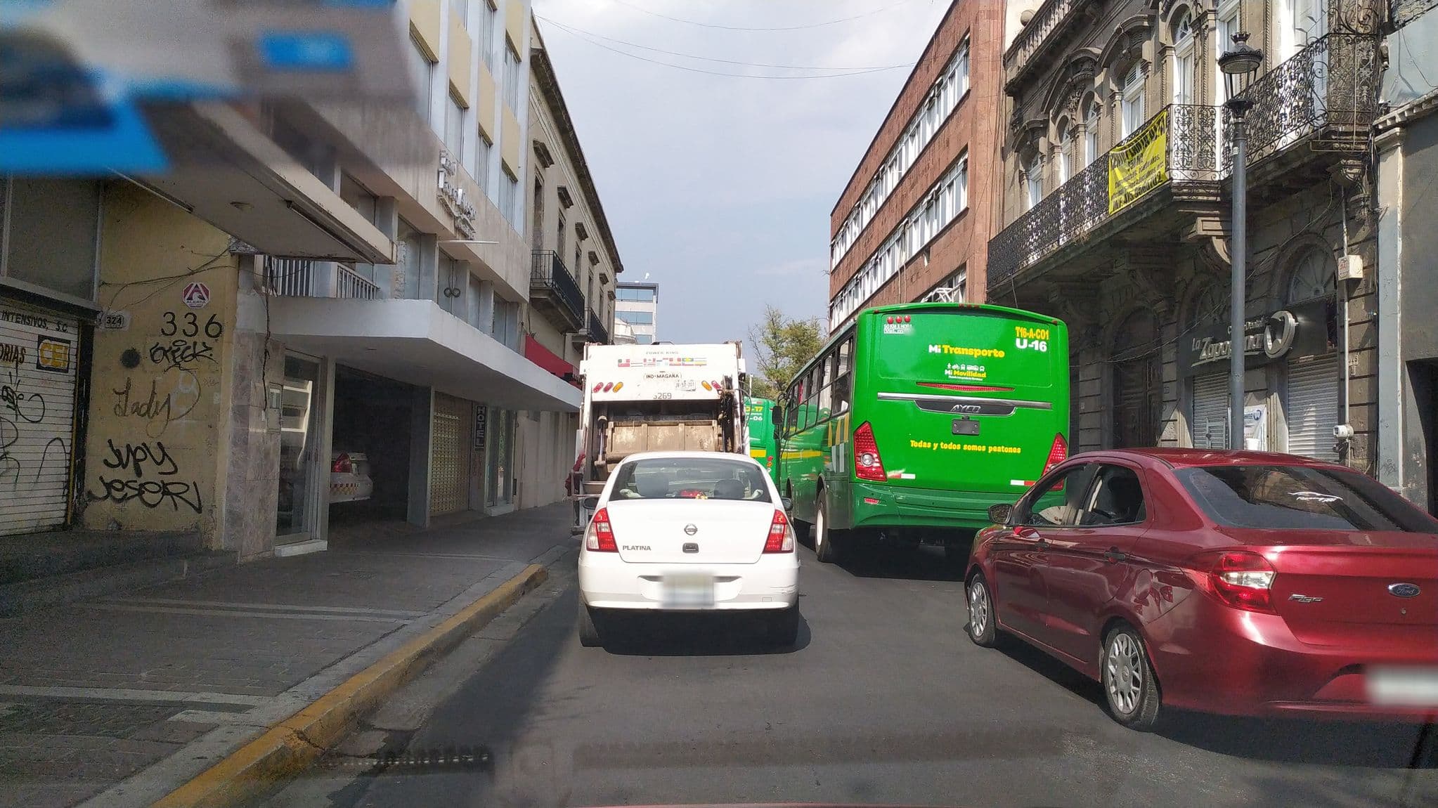 Street view near Hotel Totem Guadalajara, Guadalajara — © xe1gyp (CC BY-SA · Mapillary)