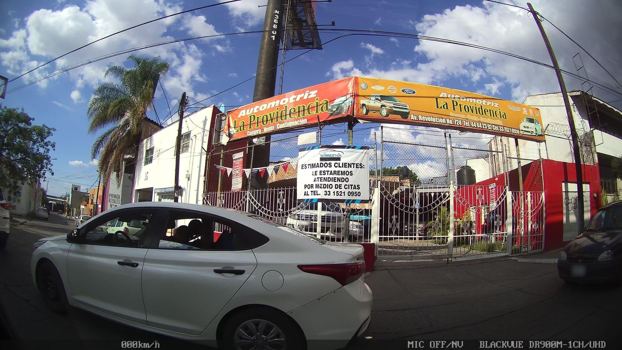 Street view near Clande, Tlaquepaque — © kaart_3 (CC BY-SA · Mapillary)