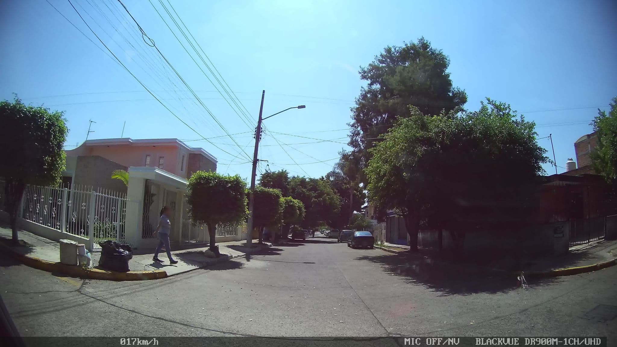 Street view near Hotel Real Inn Morelia by Camino Real, Tlaquepaque — © kaart_3 (CC BY-SA · Mapillary)