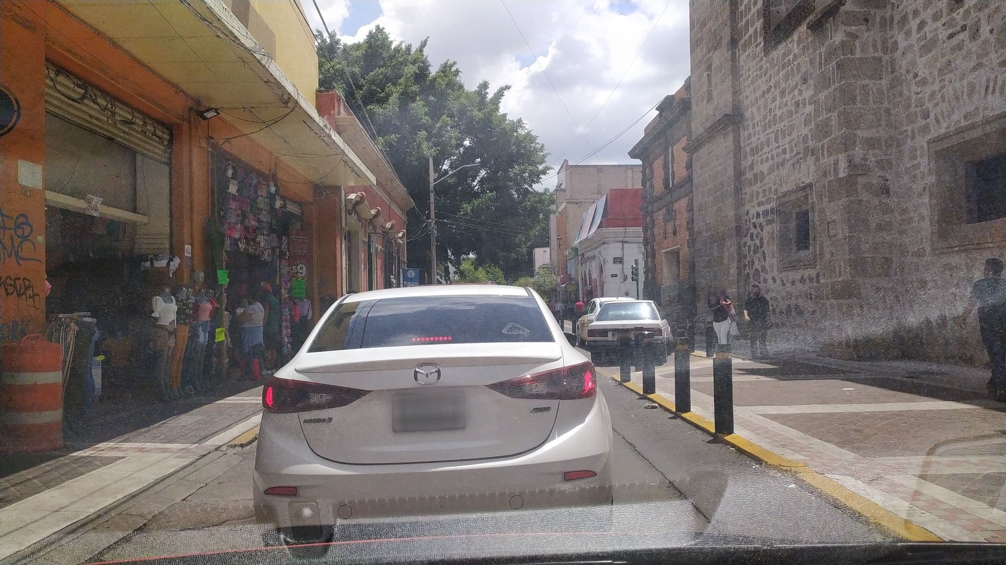 Street view near Mama Chuy, Guadalajara — © xe1gyp (CC BY-SA · Mapillary)