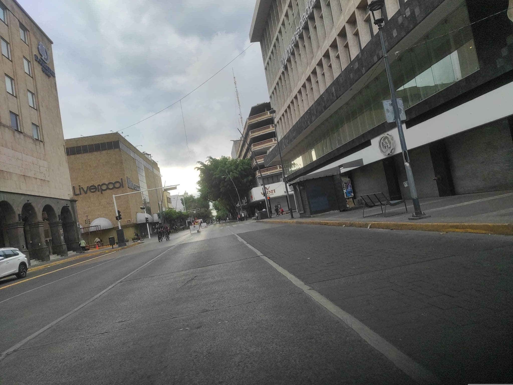 Street view near Hotel NH Collection Guadalajara Centro Histórico, Guadalajara — © josuer (CC BY-SA · Mapillary)