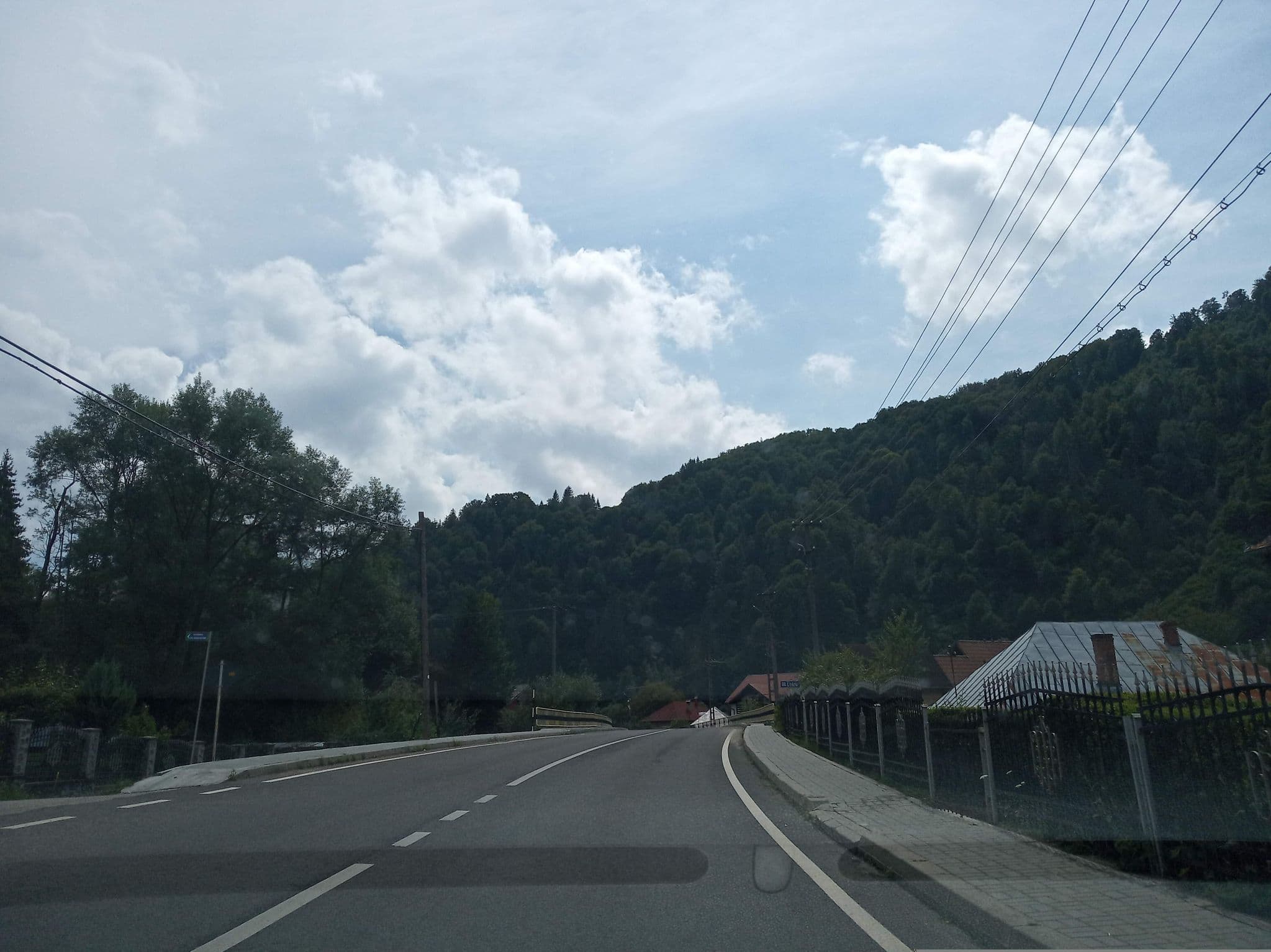 Street view near Pensiunea Alex, Malaia — © tavi (CC BY-SA · Mapillary)