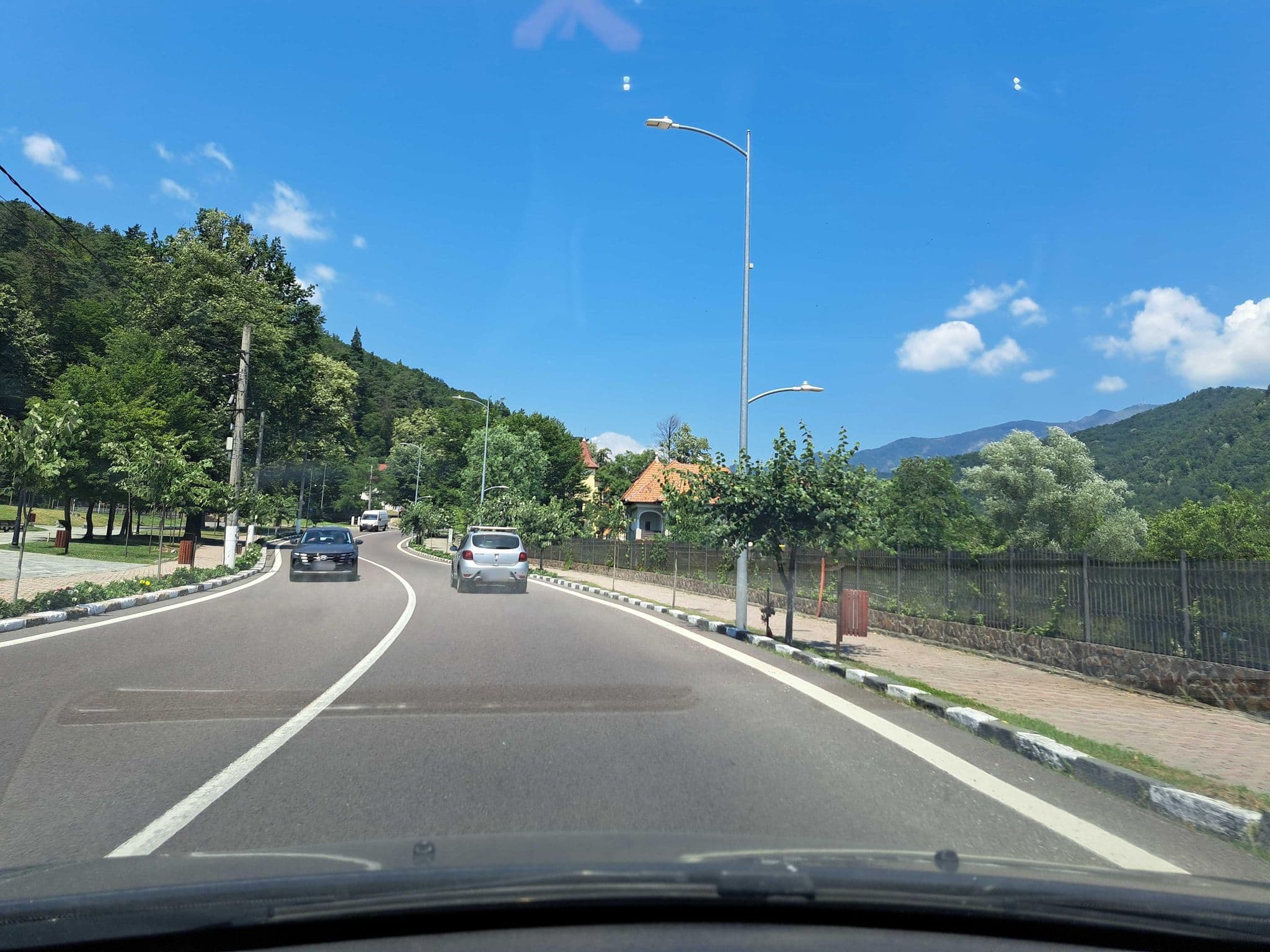 Street view near Tereasa Pescăria Călimănești, Jiblea Veche — © tavi (CC BY-SA · Mapillary)