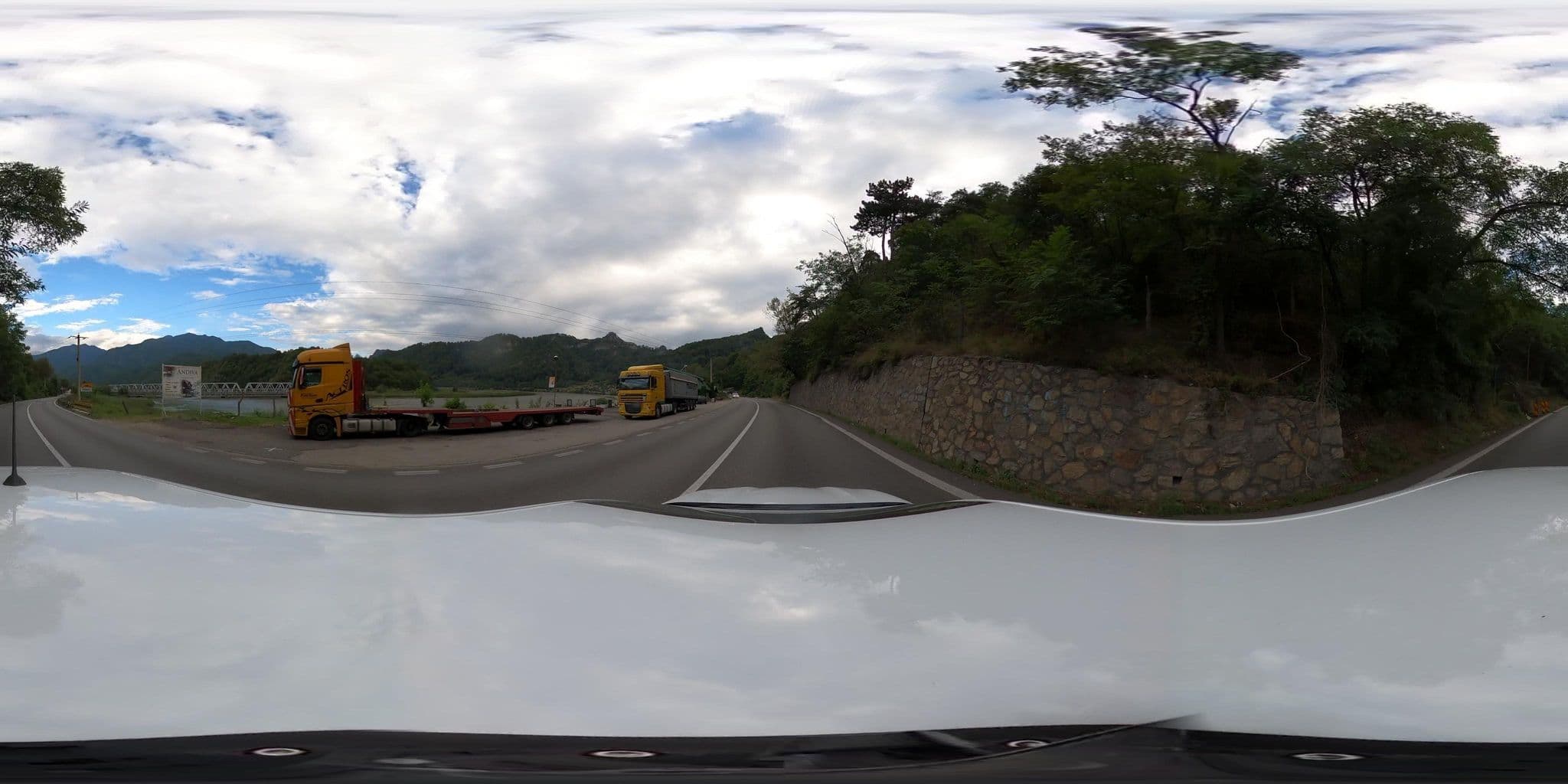 Street view near Pensiunea Andiva, Brezoi — © Pill0r360 (CC BY-SA · Mapillary)