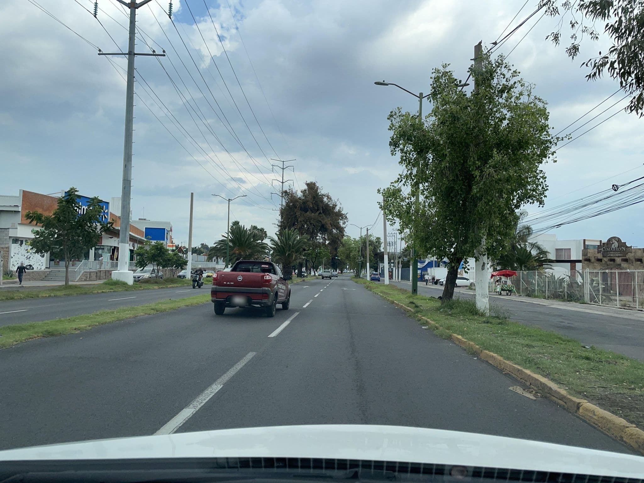 Street view near Motel Manlu, Zapopan — © DanielRguez14 (CC BY-SA · Mapillary)