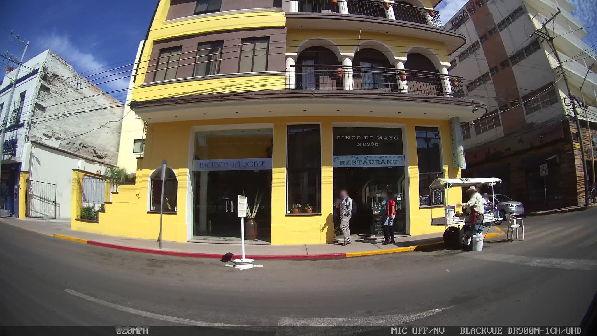 Street view near Hotel & Resord Hacienda del Roble, Aguascalientes — © kaart_3 (CC BY-SA · Mapillary)