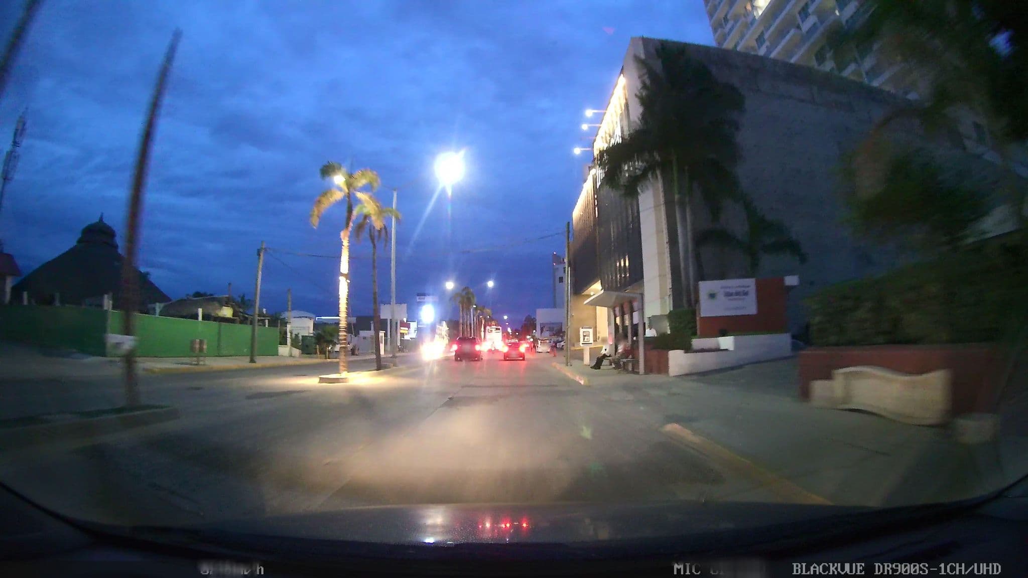 Street view near Islas Vacacional, Mazatlán — © nicovargas (CC BY-SA · Mapillary)