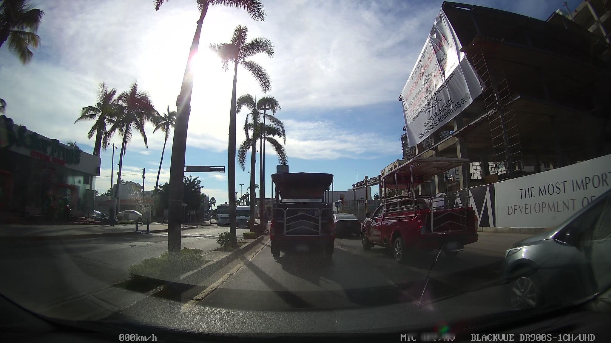 Street view near Holiday Inn Sun Spree Resort Mazatlan, Mazatlán — © nicovargas (CC BY-SA · Mapillary)