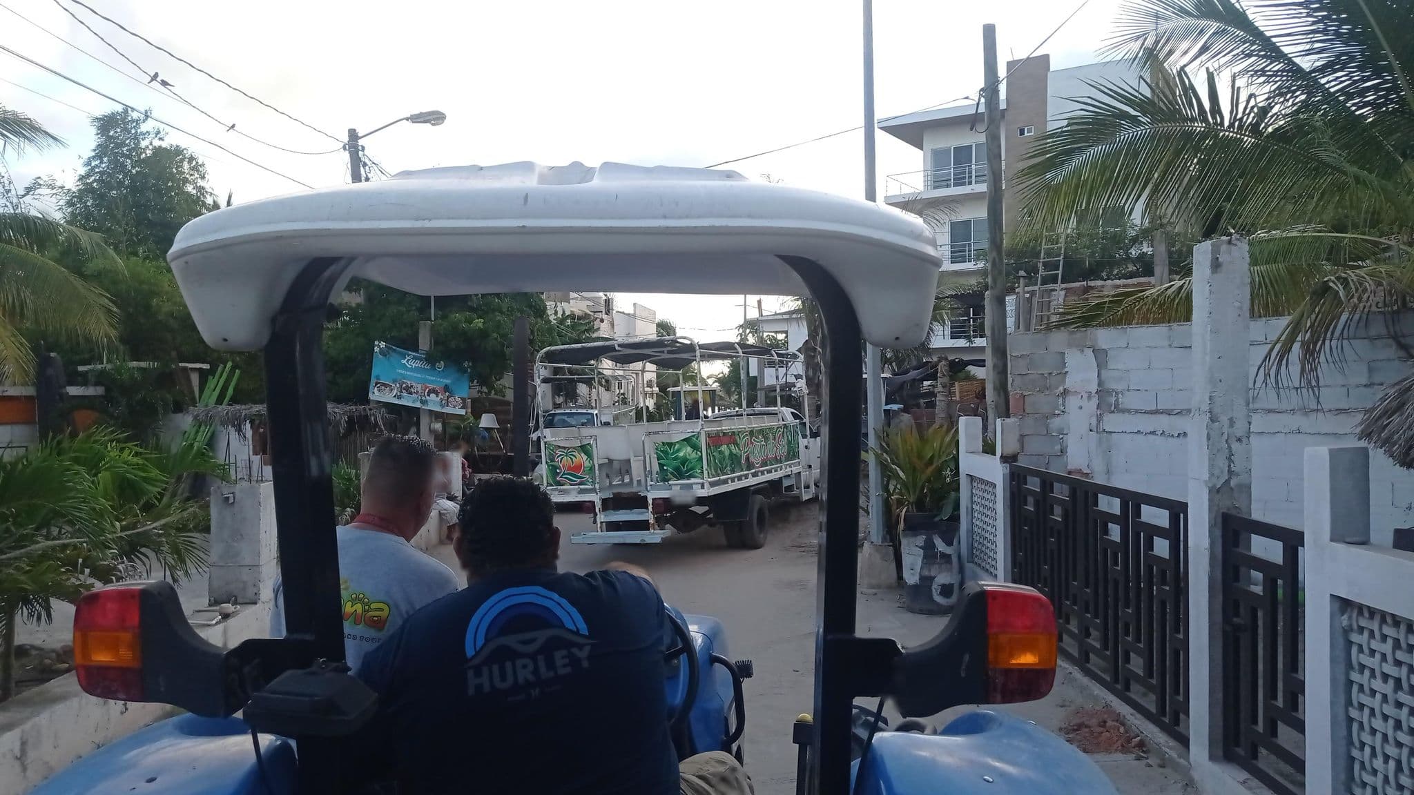 Street view near Hotel Gloria Del Mar, Mazatlán — © Kaart_Local (CC BY-SA · Mapillary)