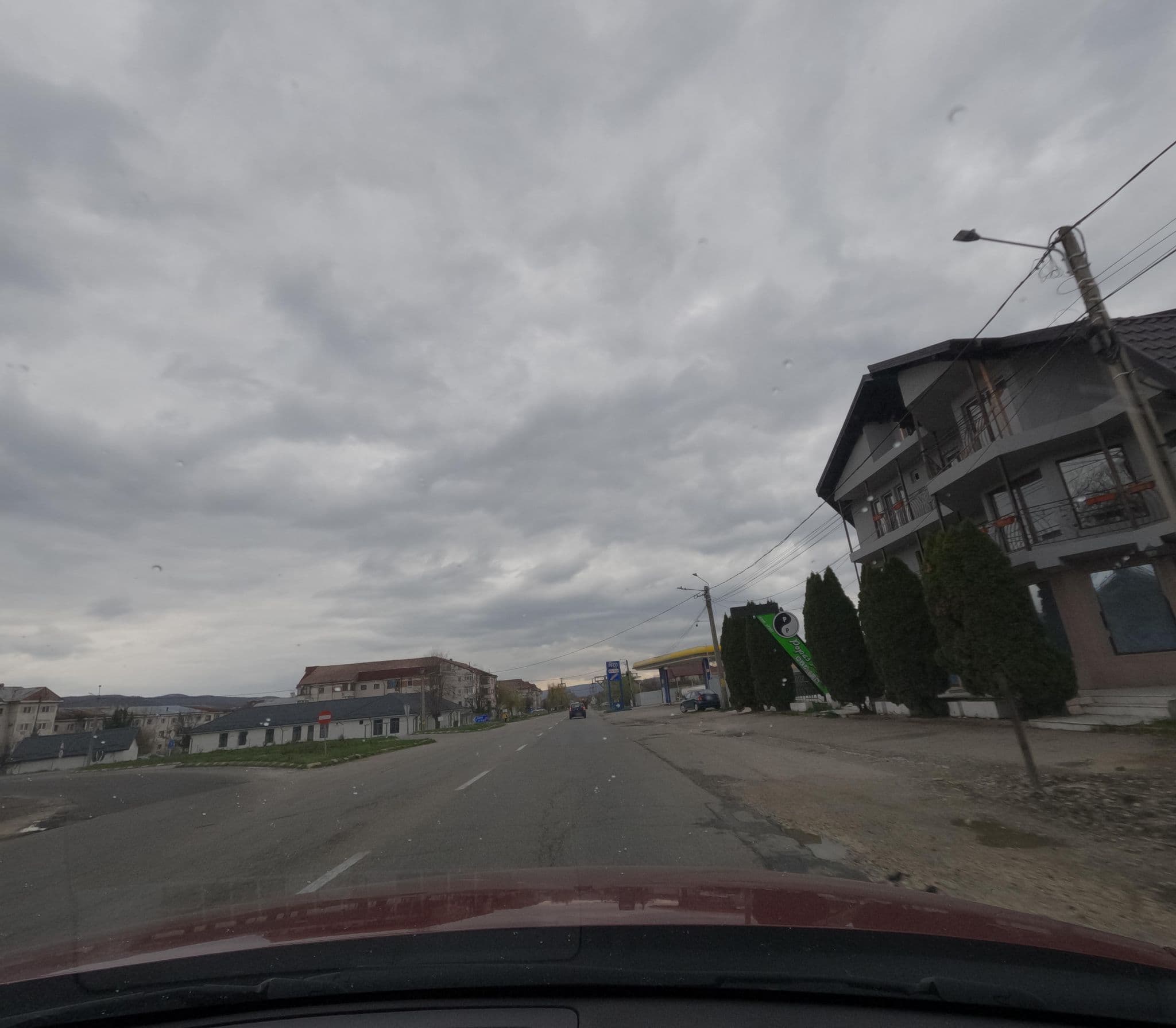 Street view near Popas Poiana, Schitu-Goleşti — © deeeznuuuts (CC BY-SA · Mapillary)