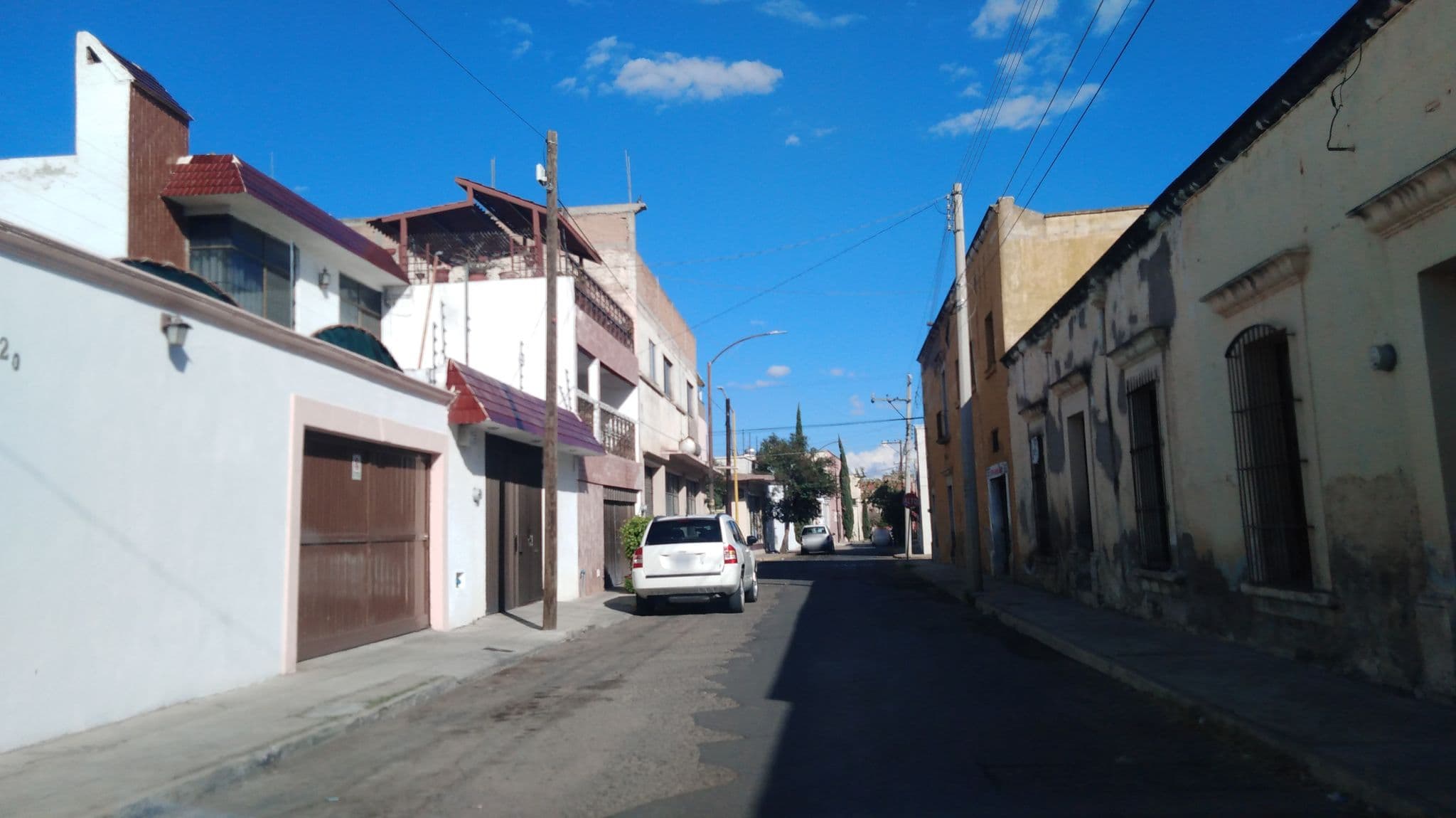Street view near Ex Hotel Saltillo, Victoria de Durango — © wjusak (CC BY-SA · Mapillary)