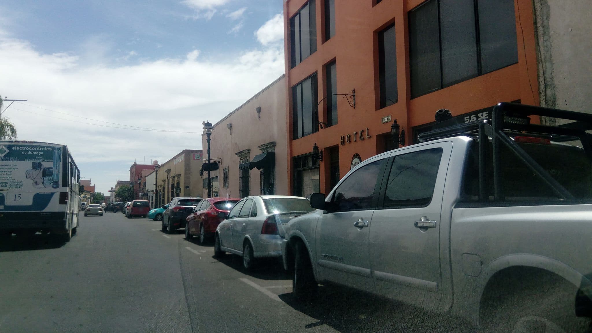 Street view near Posada Santa Elena, Victoria de Durango — © wjusak (CC BY-SA · Mapillary)