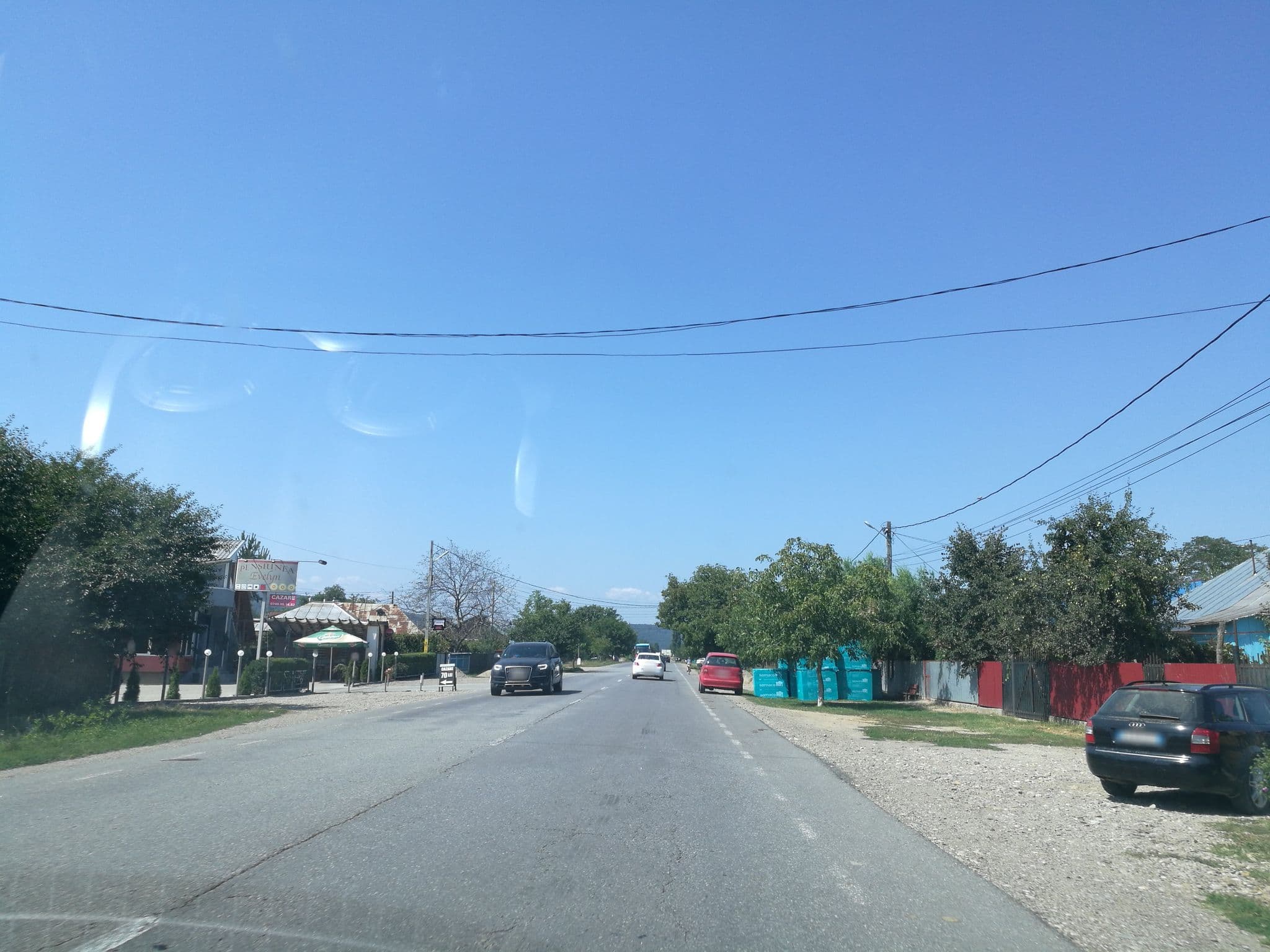 Street view near Pensiunea Evelyn - Sarnel Prest srl, Gârlenii de Sus — © rsandu (CC BY-SA · Mapillary)