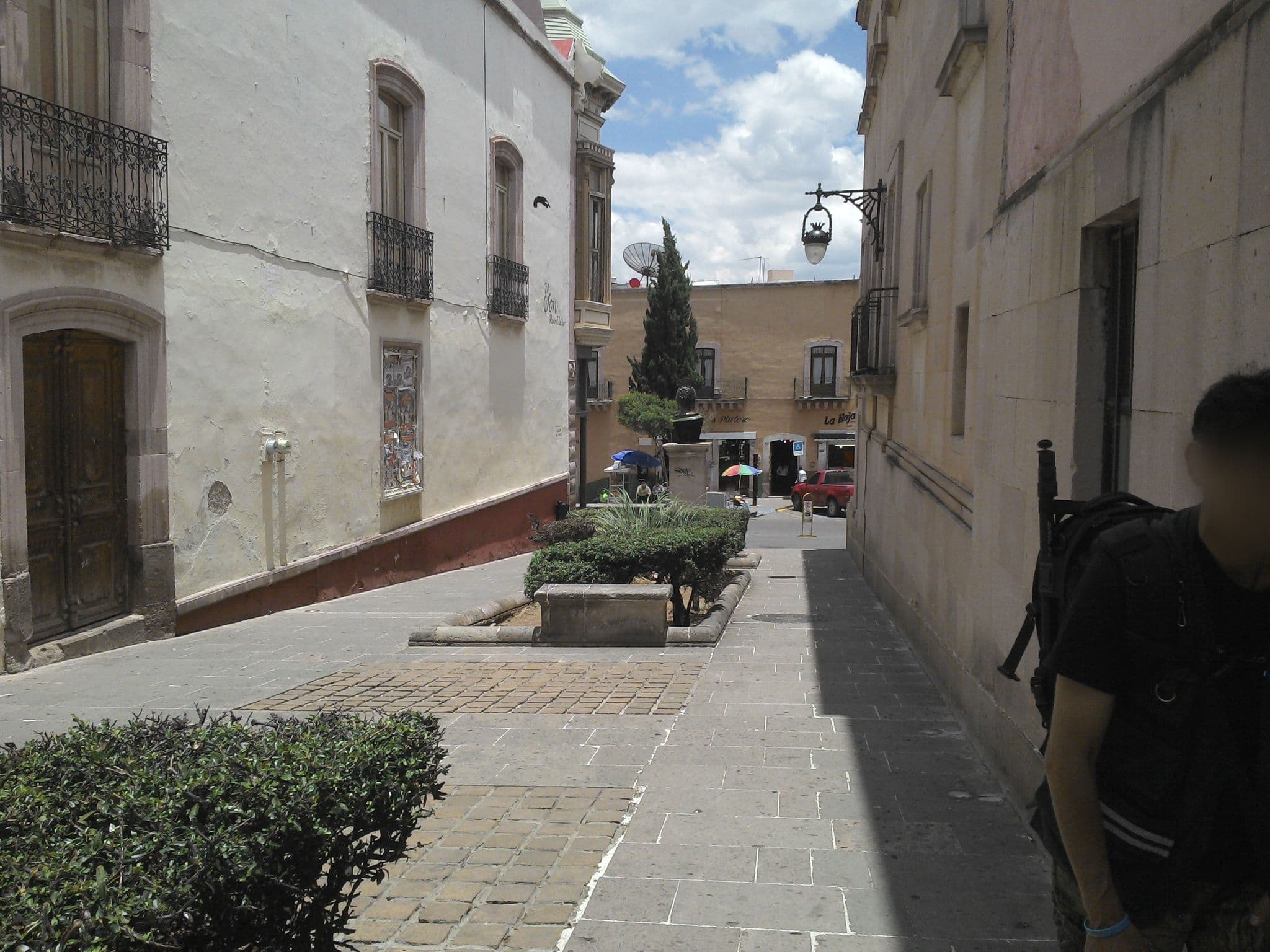 Street view near Argento Inn, Zacatecas — © xe1gyp (CC BY-SA · Mapillary)