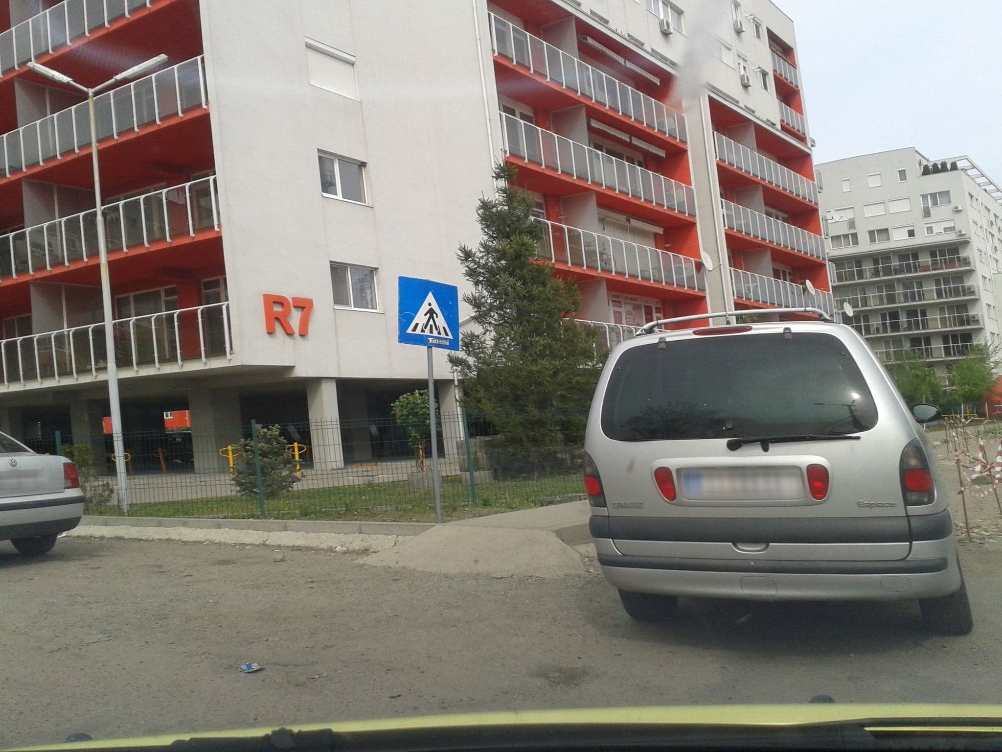 Street view near Vila 13, Arad — © pepenova (CC BY-SA · Mapillary)