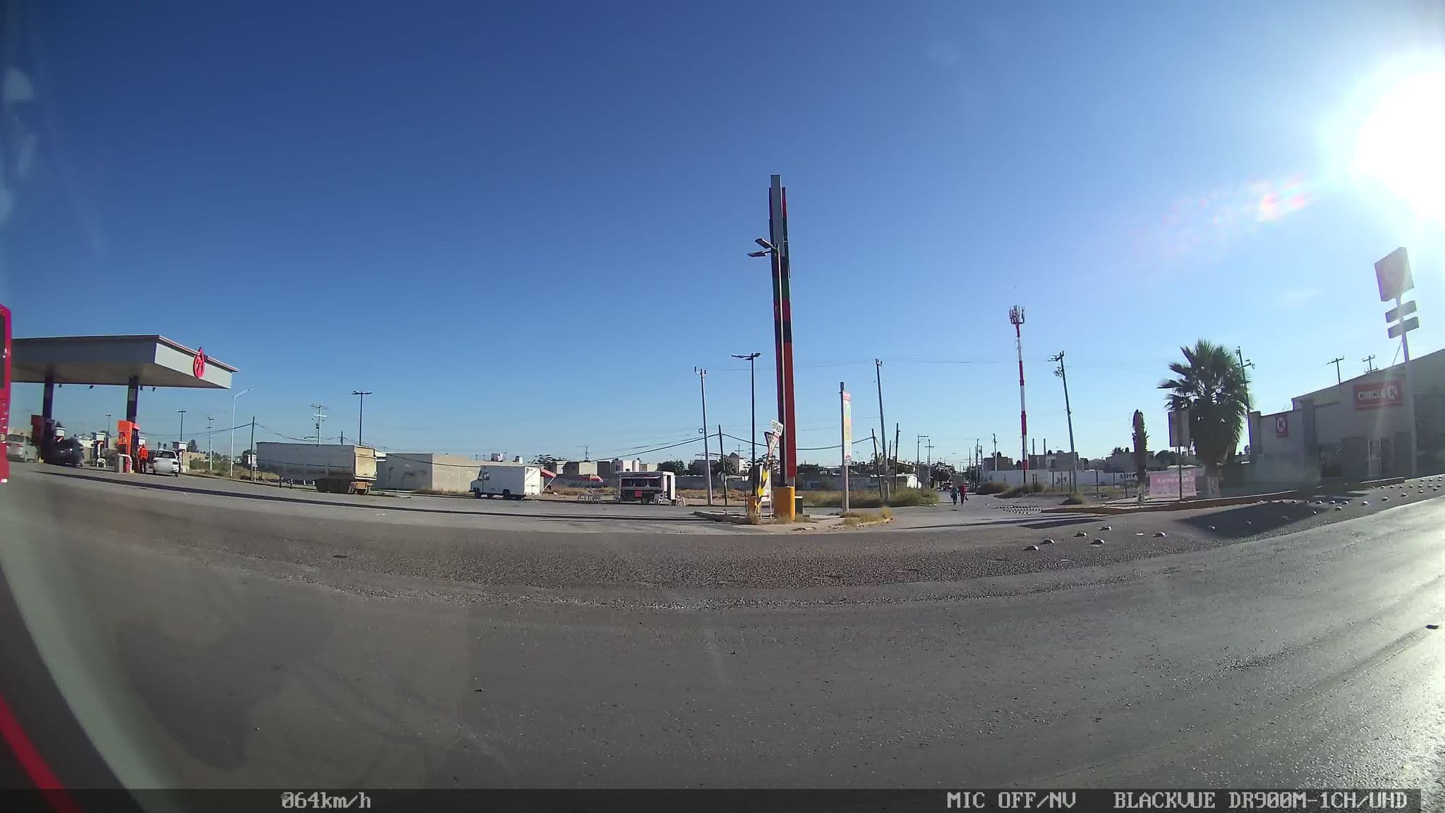 Street view near Inmobiliaria Valdez Perez, Gómez Palacio — © kaart_4 (CC BY-SA · Mapillary)