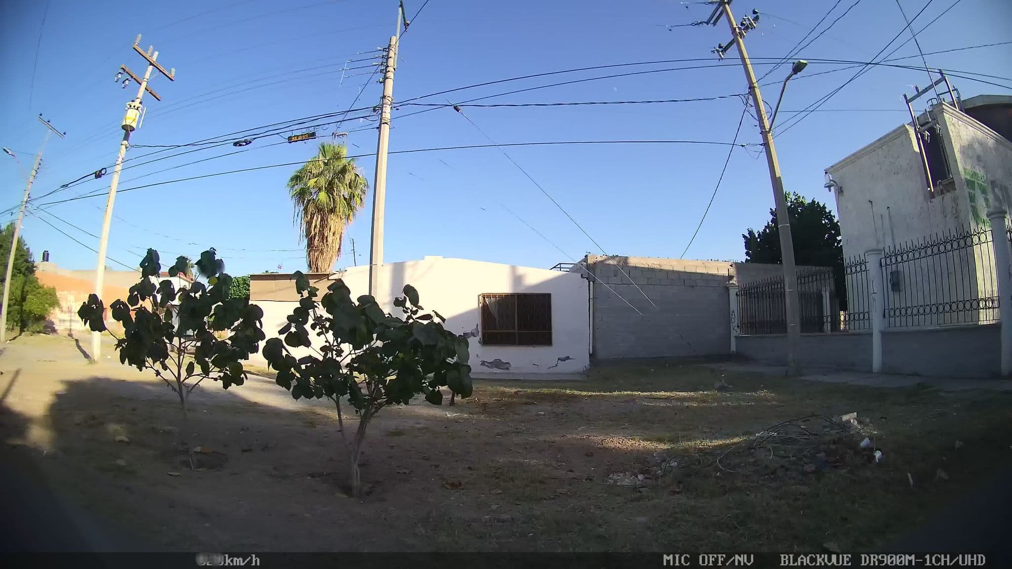 Street view near Los Azulejos Golf Resort & Spa, Torreón — © kaart_4 (CC BY-SA · Mapillary)