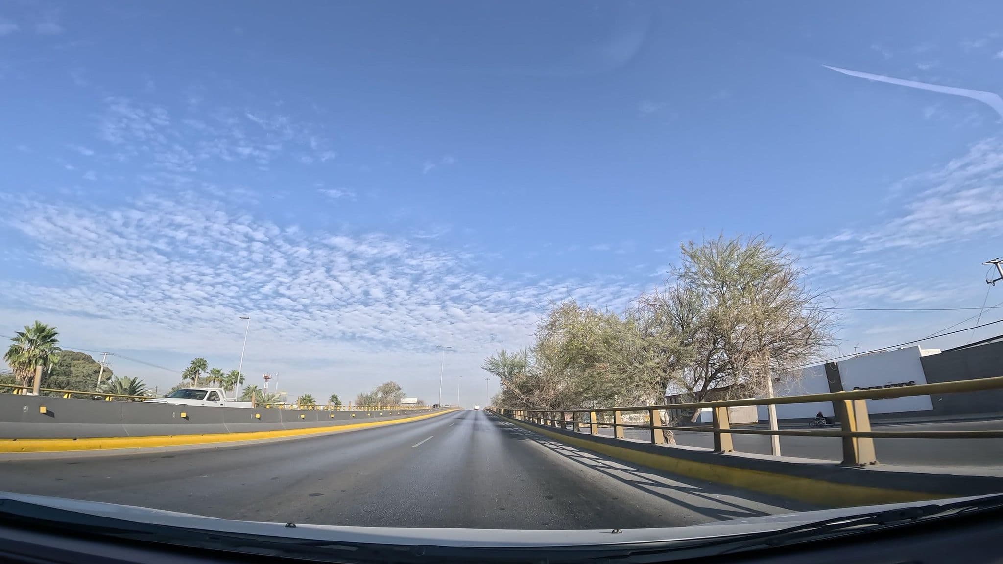 Street view near Hampton Inn Torreon, Fraccionamiento la Noria — © darkneoss (CC BY-SA · Mapillary)