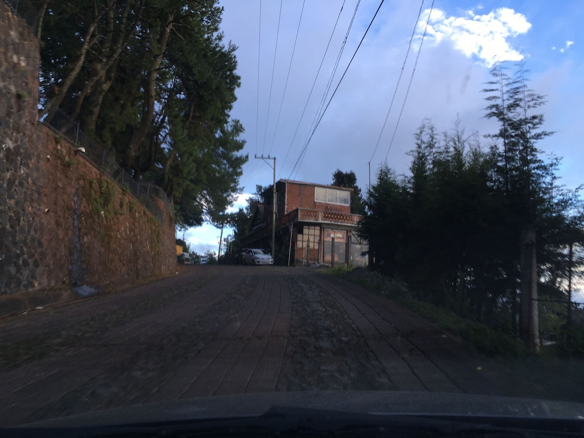 Street view near Hotel Turinjandi, Zirahuén — © nicovargas (CC BY-SA · Mapillary)