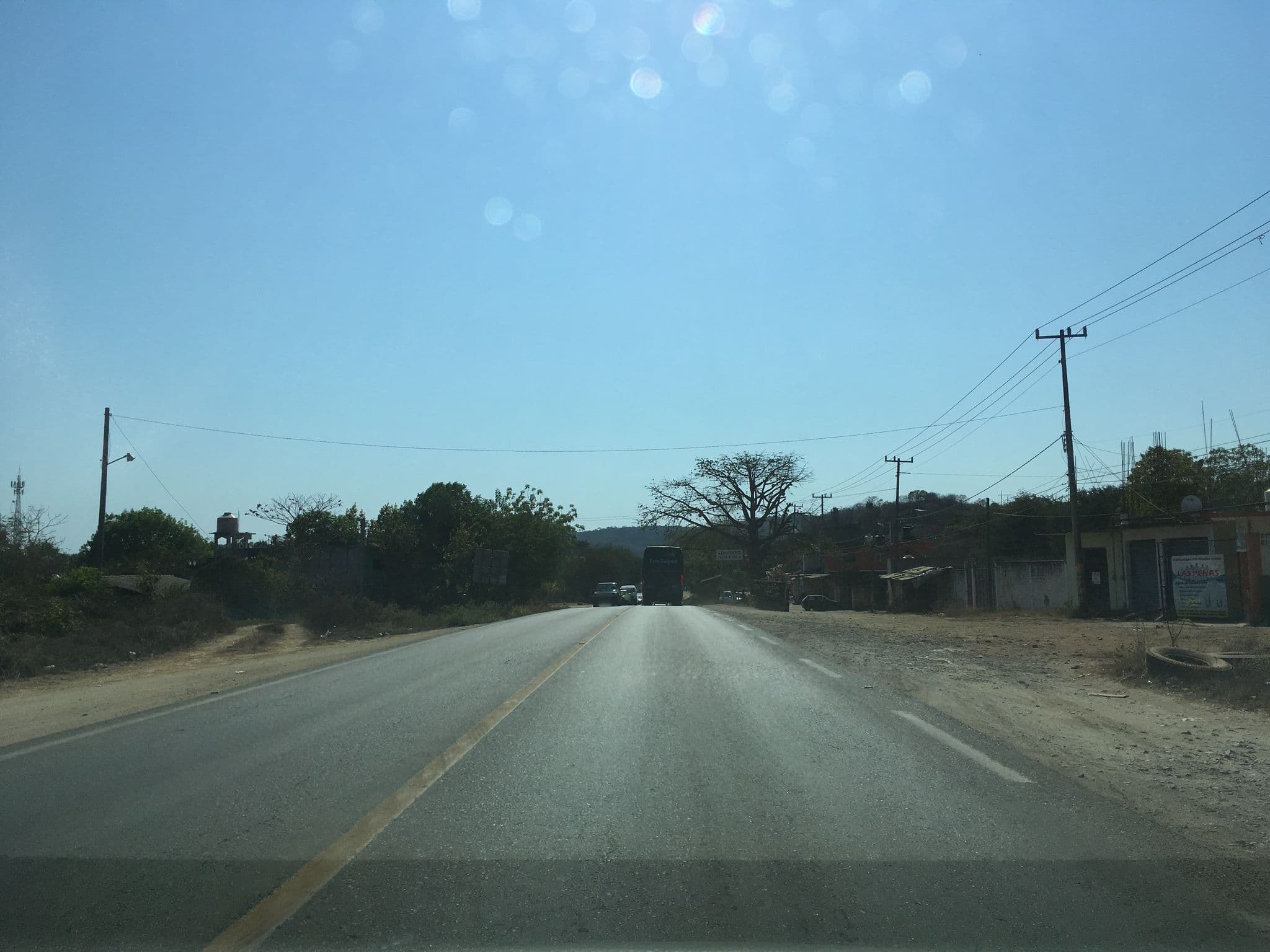Street view near Motel Los Reyes, El Coacoyul — © nicovargas (CC BY-SA · Mapillary)
