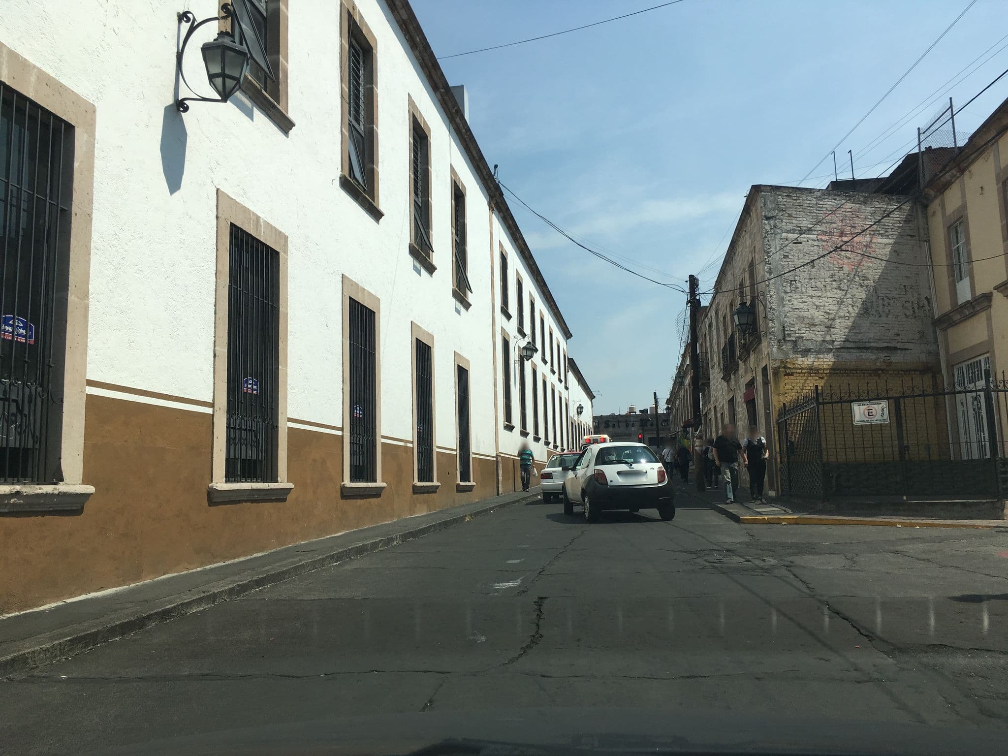 Street view near Howord Johnson, Morelia — © nicovargas (CC BY-SA · Mapillary)