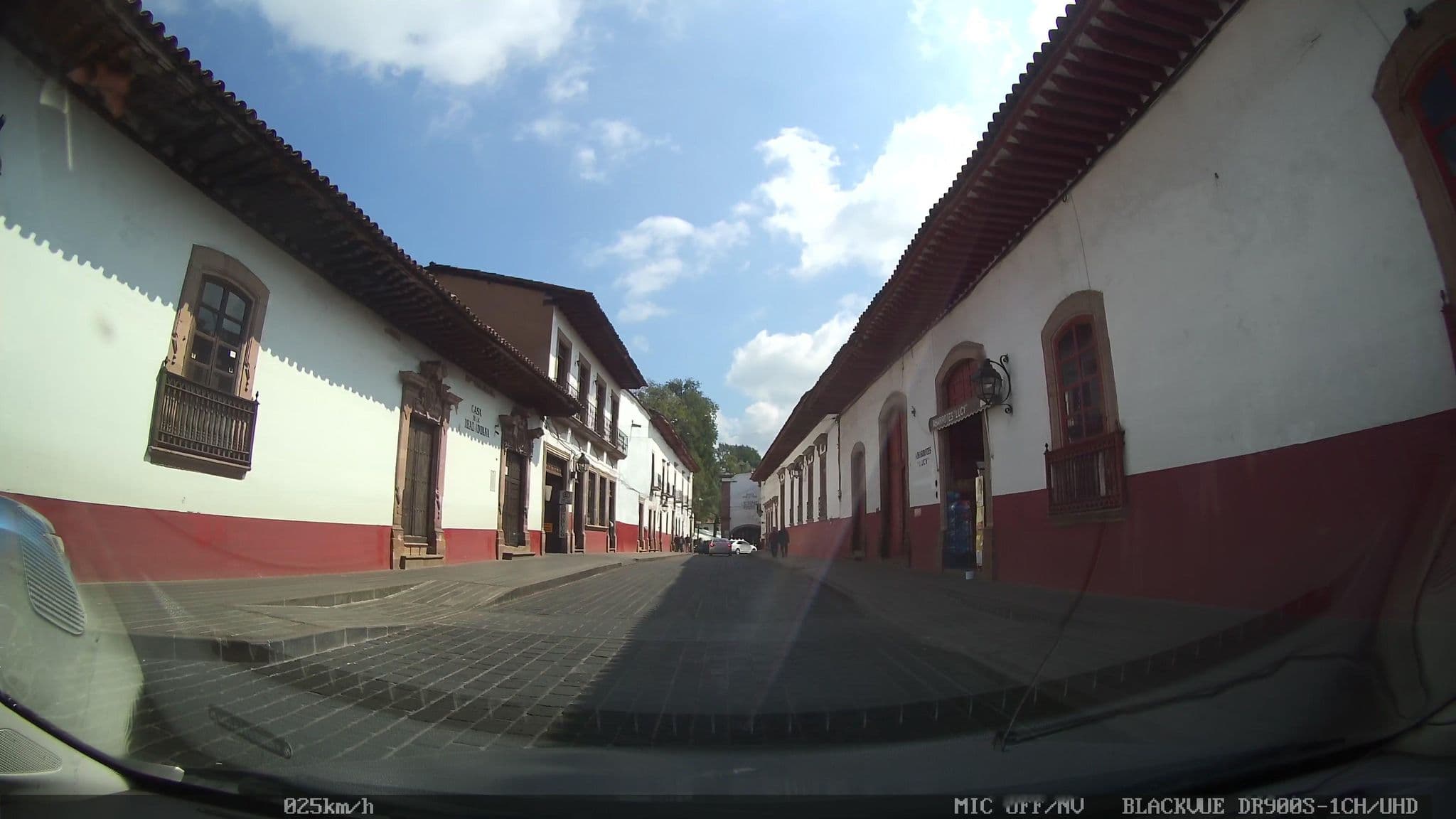 Street view near Hotel Casa de la Real Aduana, Pátzcuaro — © nicovargas (CC BY-SA · Mapillary)