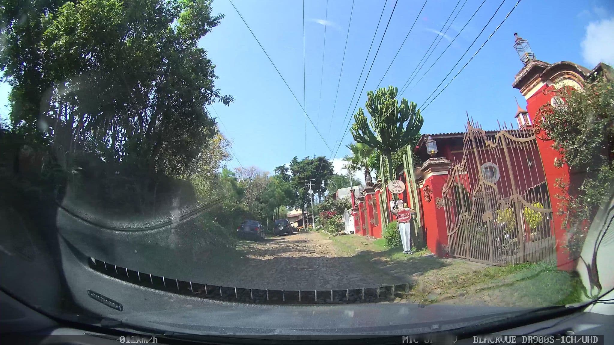 Street view near Portón del Cielo, Pátzcuaro — © nicovargas (CC BY-SA · Mapillary)