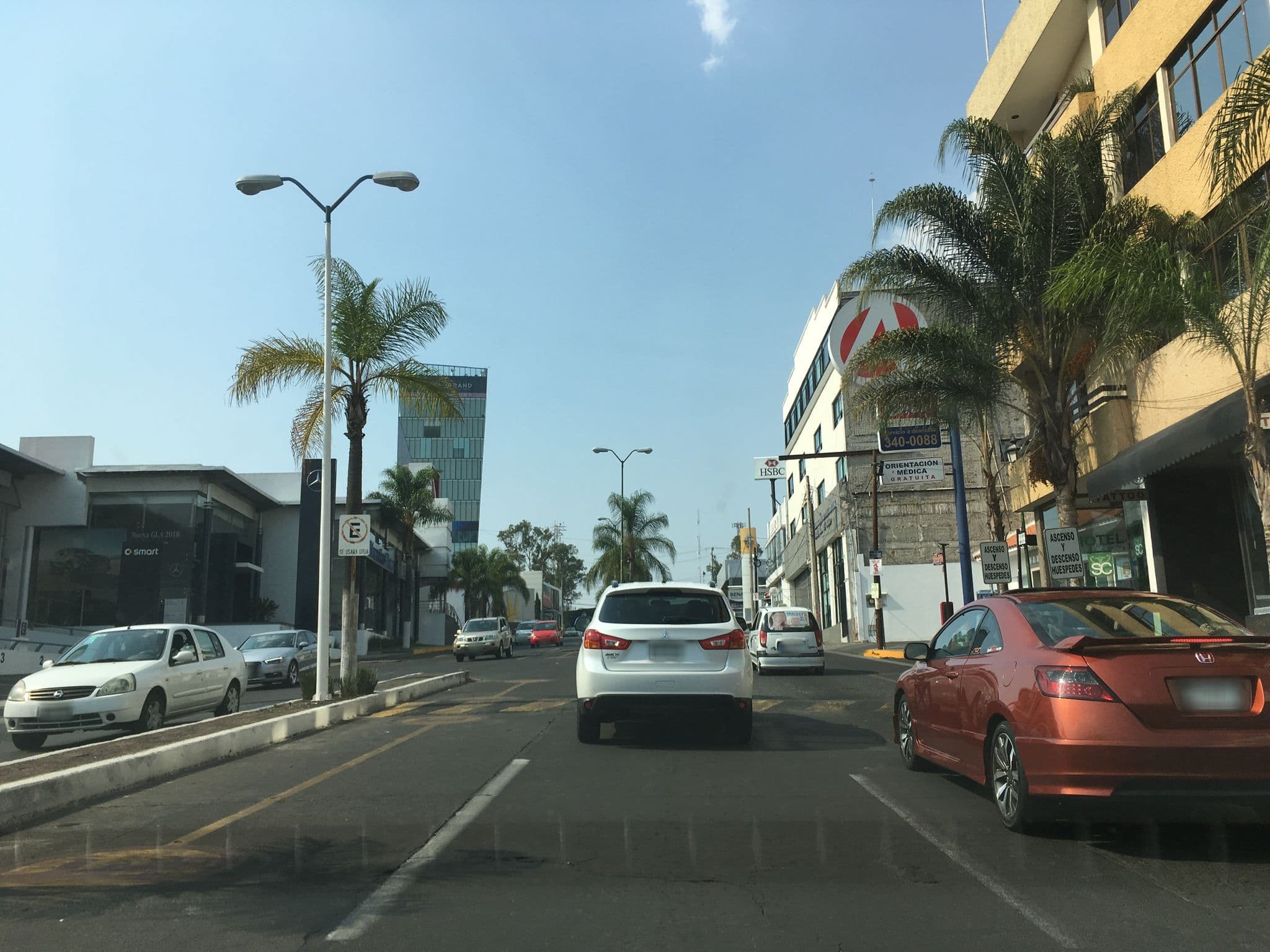Street view near Hotel & Suites Campestre, Morelia — © nicovargas (CC BY-SA · Mapillary)