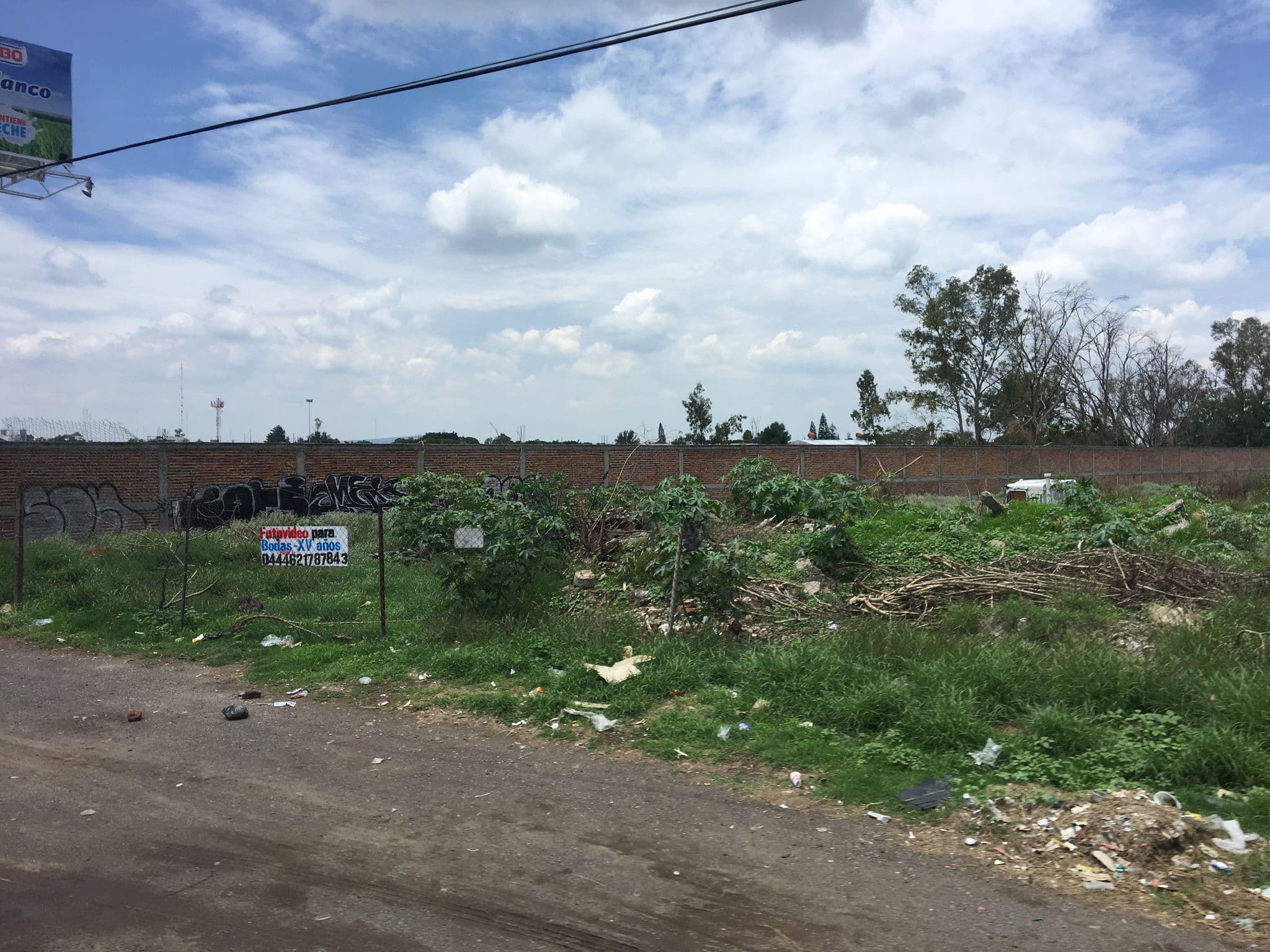 Street view near Hotel las Fresas, Irapuato — © ccossio (CC BY-SA · Mapillary)