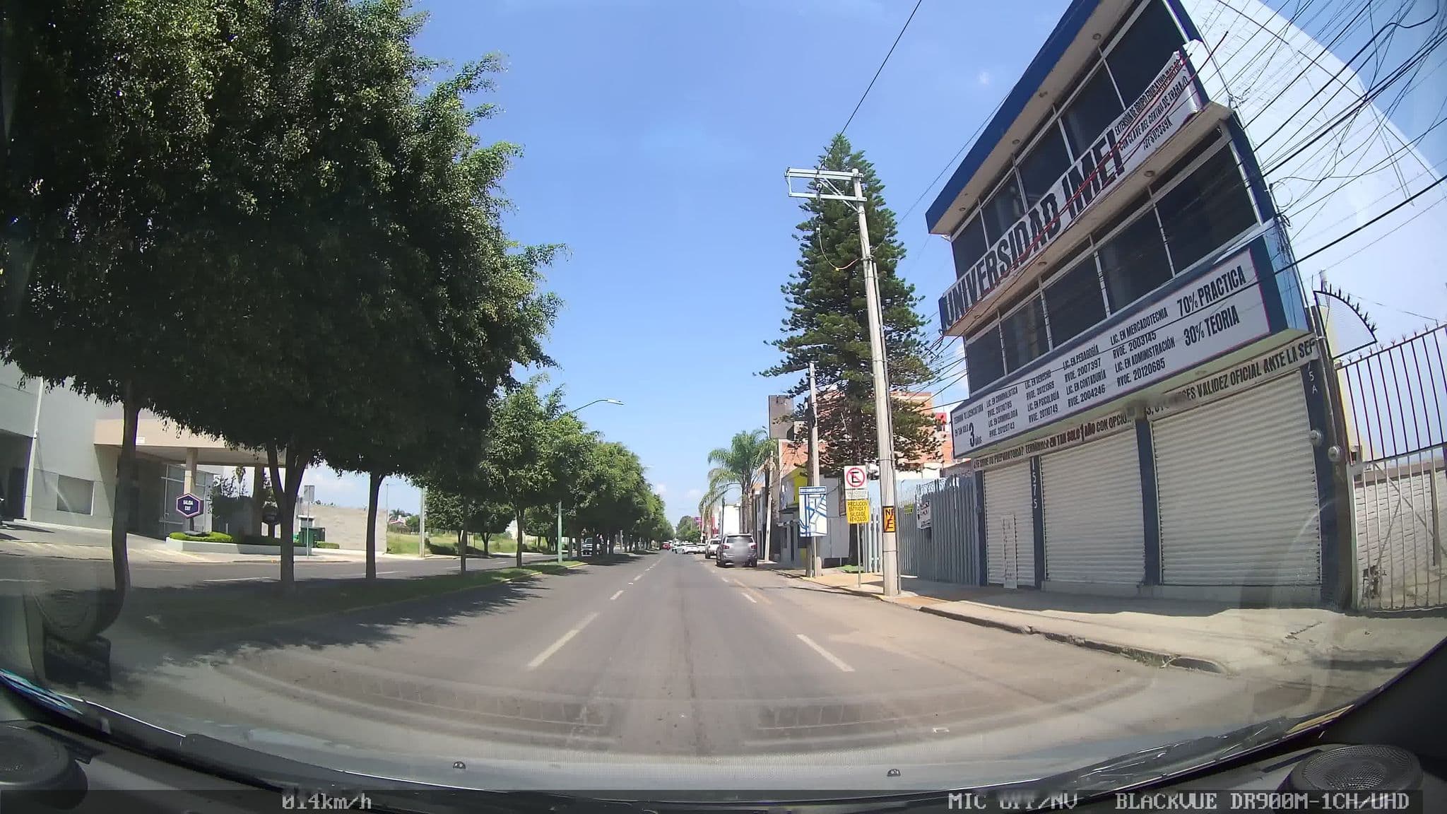 Street view near Hampton Inn by Hilton, Irapuato — © kaart_1 (CC BY-SA · Mapillary)