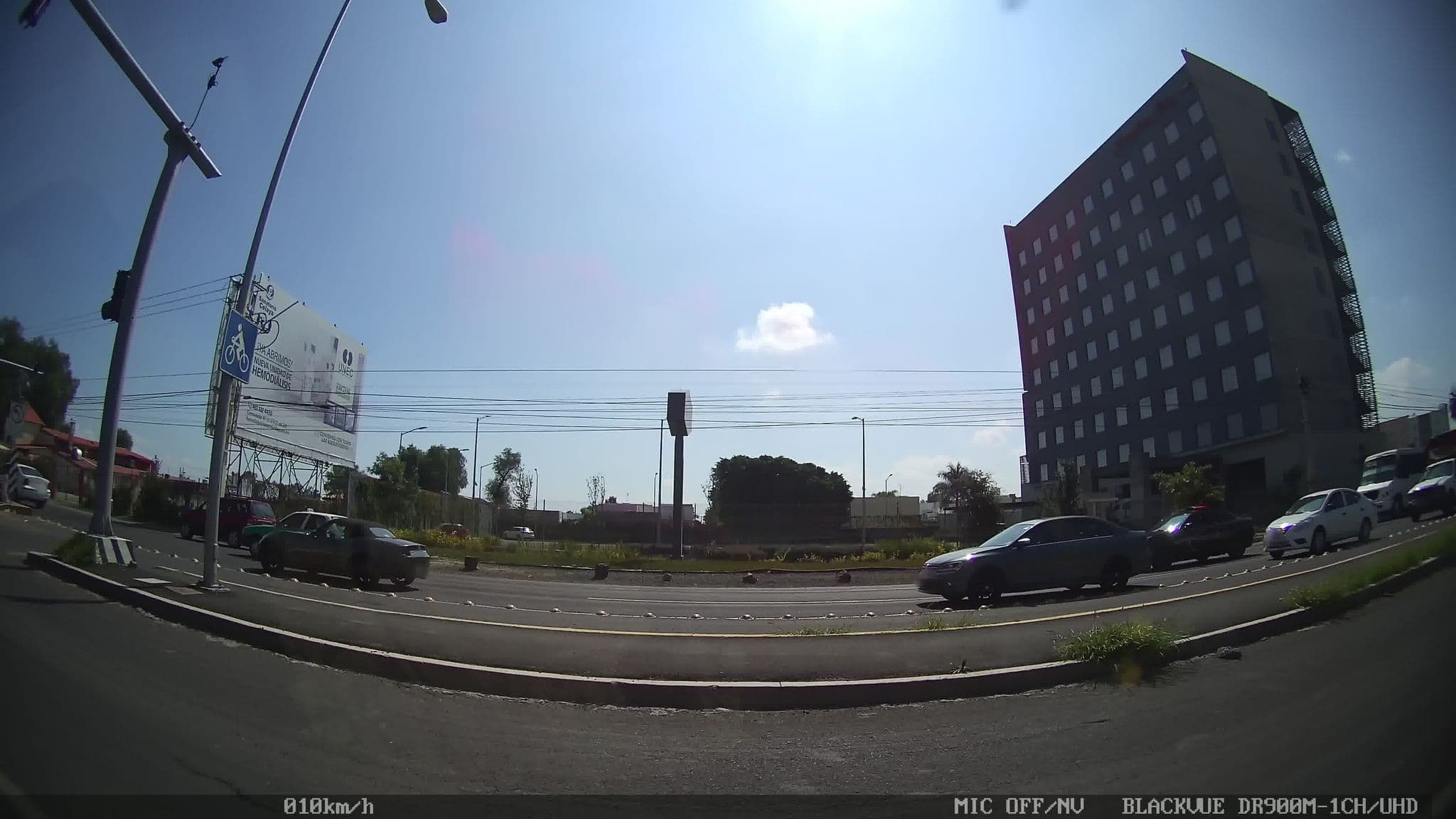 Street view near Hampton Inn by Hilton, Celaya — © kaart_1 (CC BY-SA · Mapillary)