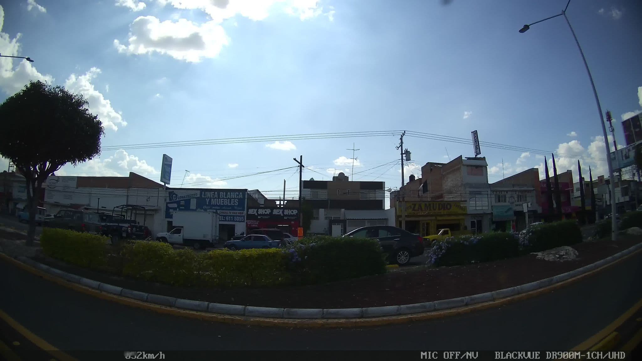 Street view near Hotel San Carlos, Celaya — © kaart_1 (CC BY-SA · Mapillary)