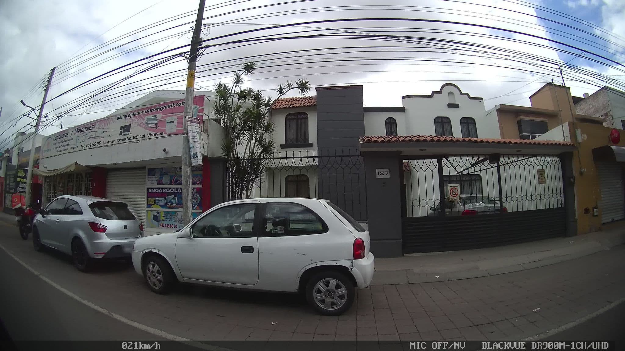 Street view near Plaza ca, Santiago de Querétaro — © kaart_1 (CC BY-SA · Mapillary)