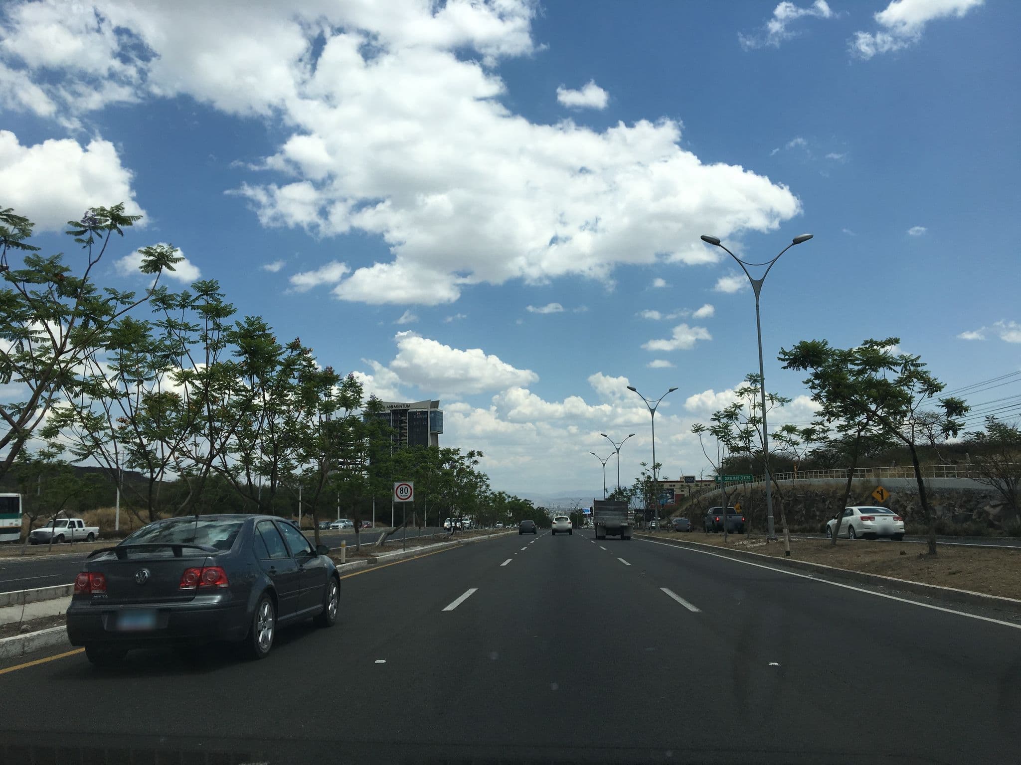 Street view near paraíso suites, Juriquilla — © ccossio (CC BY-SA · Mapillary)
