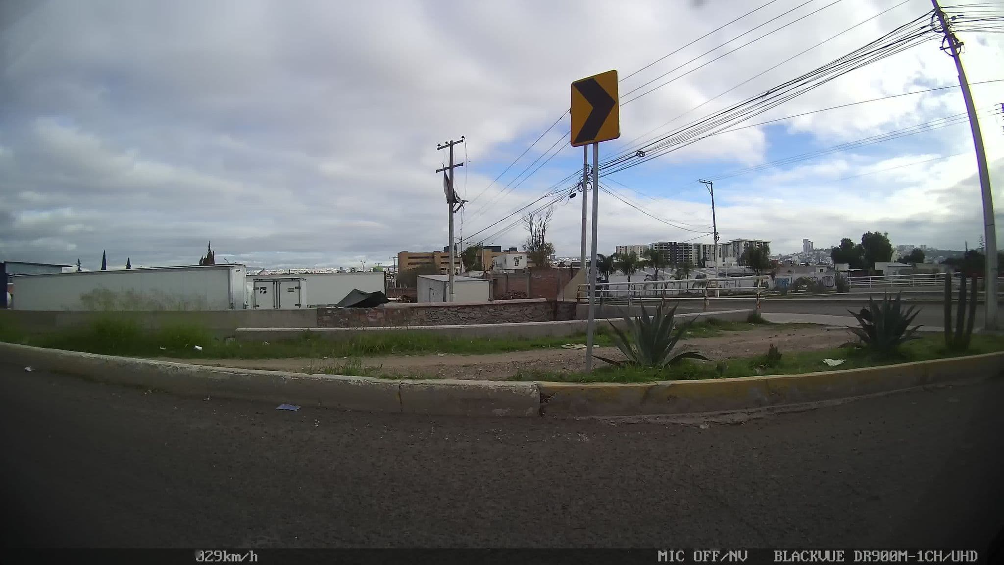 Street view near Motel Venus, Santiago de Querétaro — © kaart_1 (CC BY-SA · Mapillary)