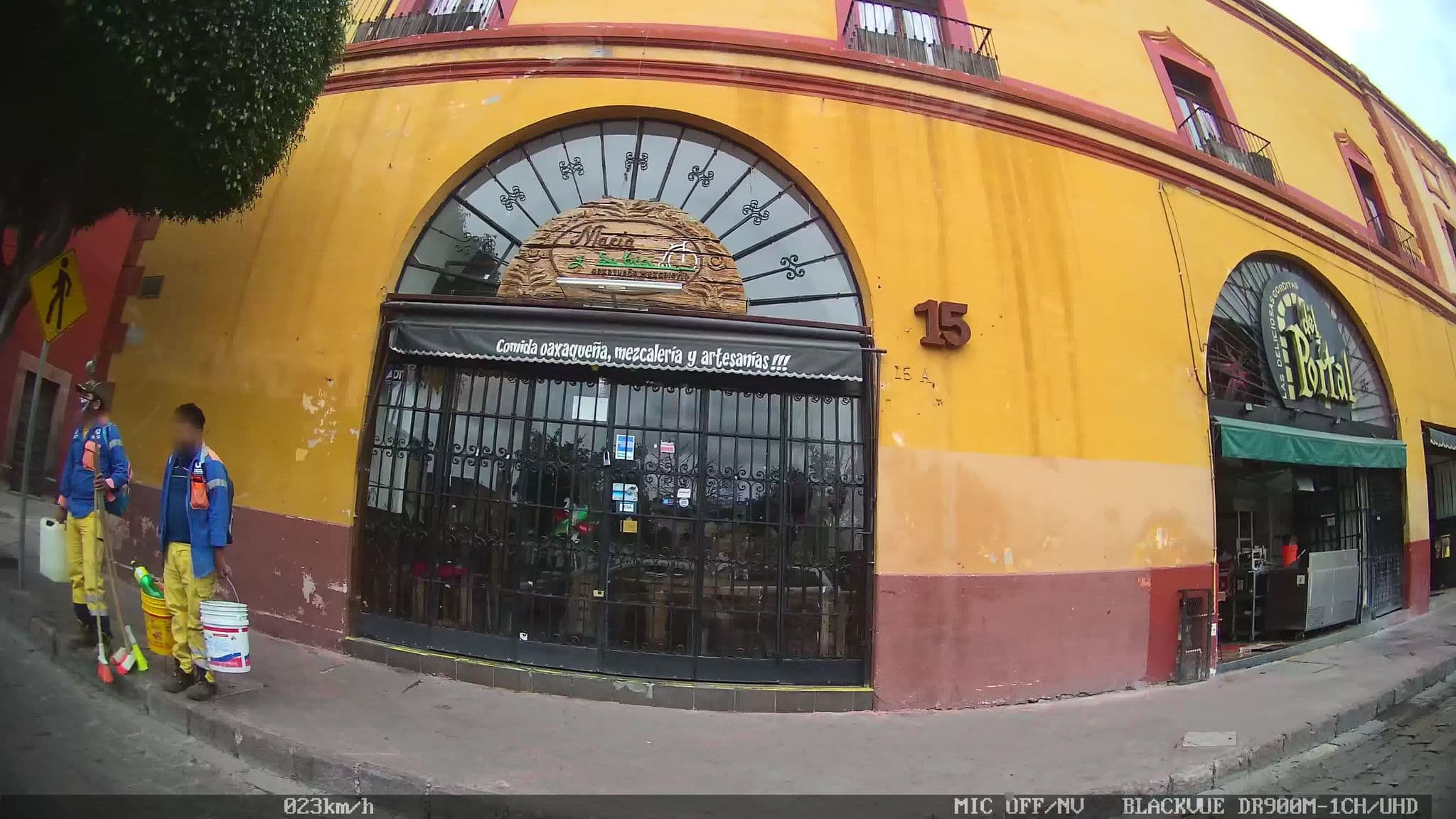 Street view near La Culpable, Santiago de Querétaro — © kaart_1 (CC BY-SA · Mapillary)