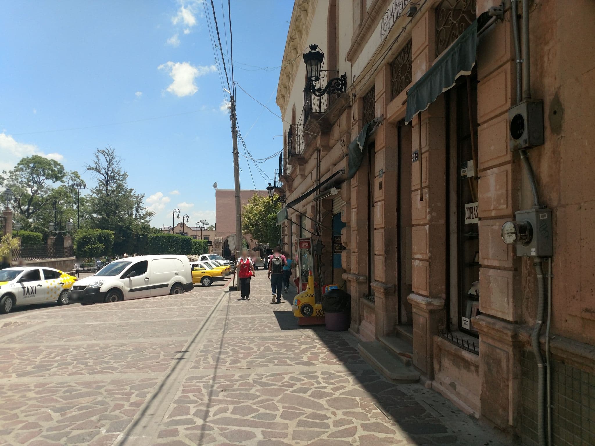 Street view near Operadora de Hoteles Damago, Lagos de Moreno — © eddie845 (CC BY-SA · Mapillary)