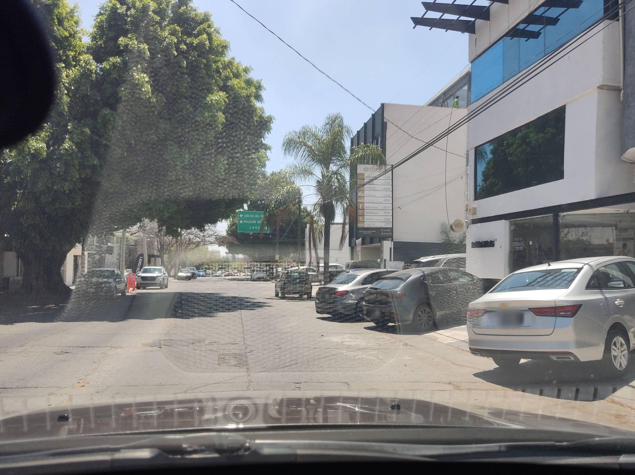 Street view near Hotel Casa Grande, León de los Aldama — © oramire (CC BY-SA · Mapillary)