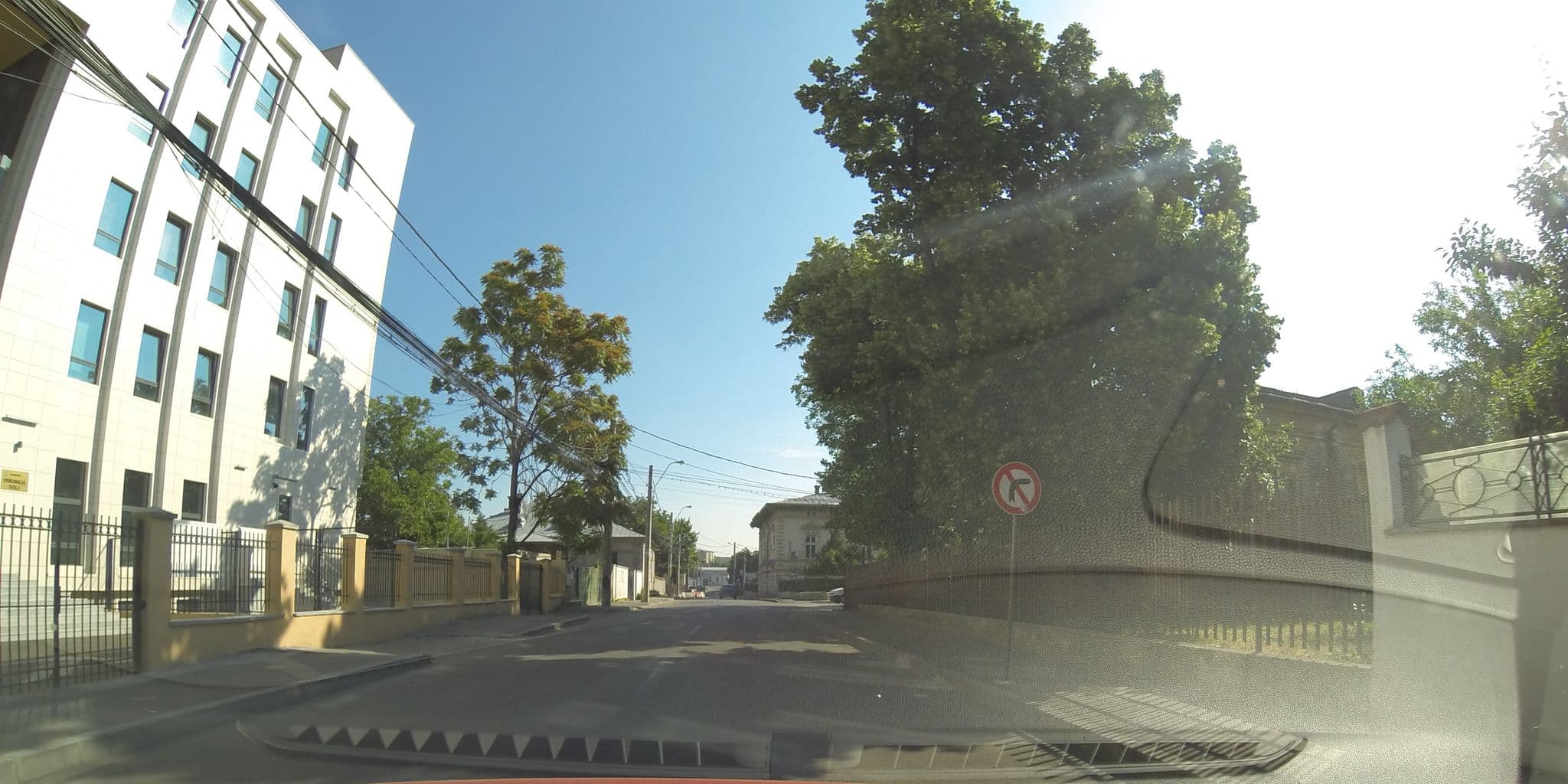 Street view near Cazare, Craiova — © deeeznuuuts (CC BY-SA · Mapillary)