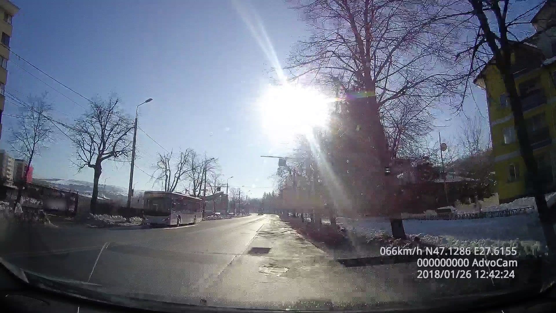 Street view near Gold Residence, Iaşi — © tavi (CC BY-SA · Mapillary)